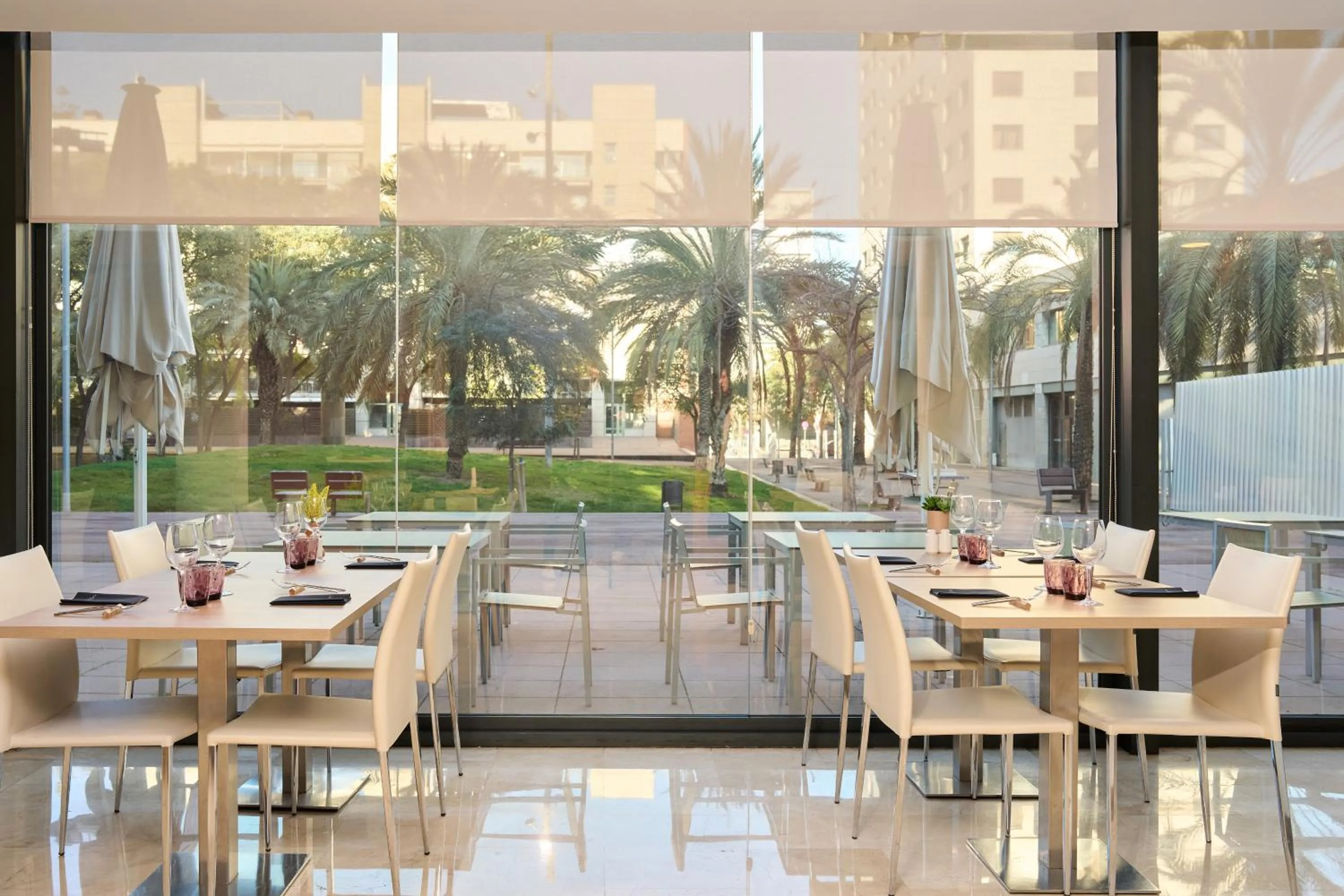 Restaurant/places to eat in Catalonia Barcelona Beach