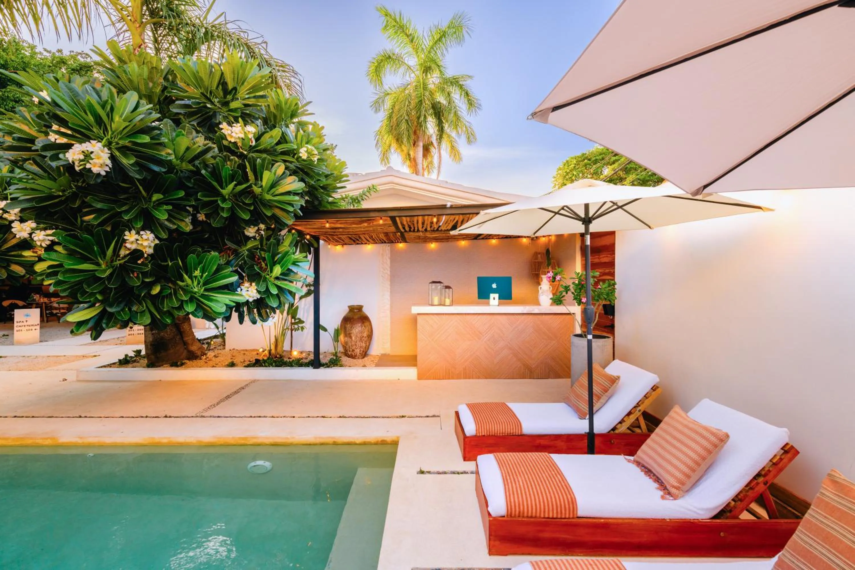 Property building in Malish Hotel & Spa Luxury Edition