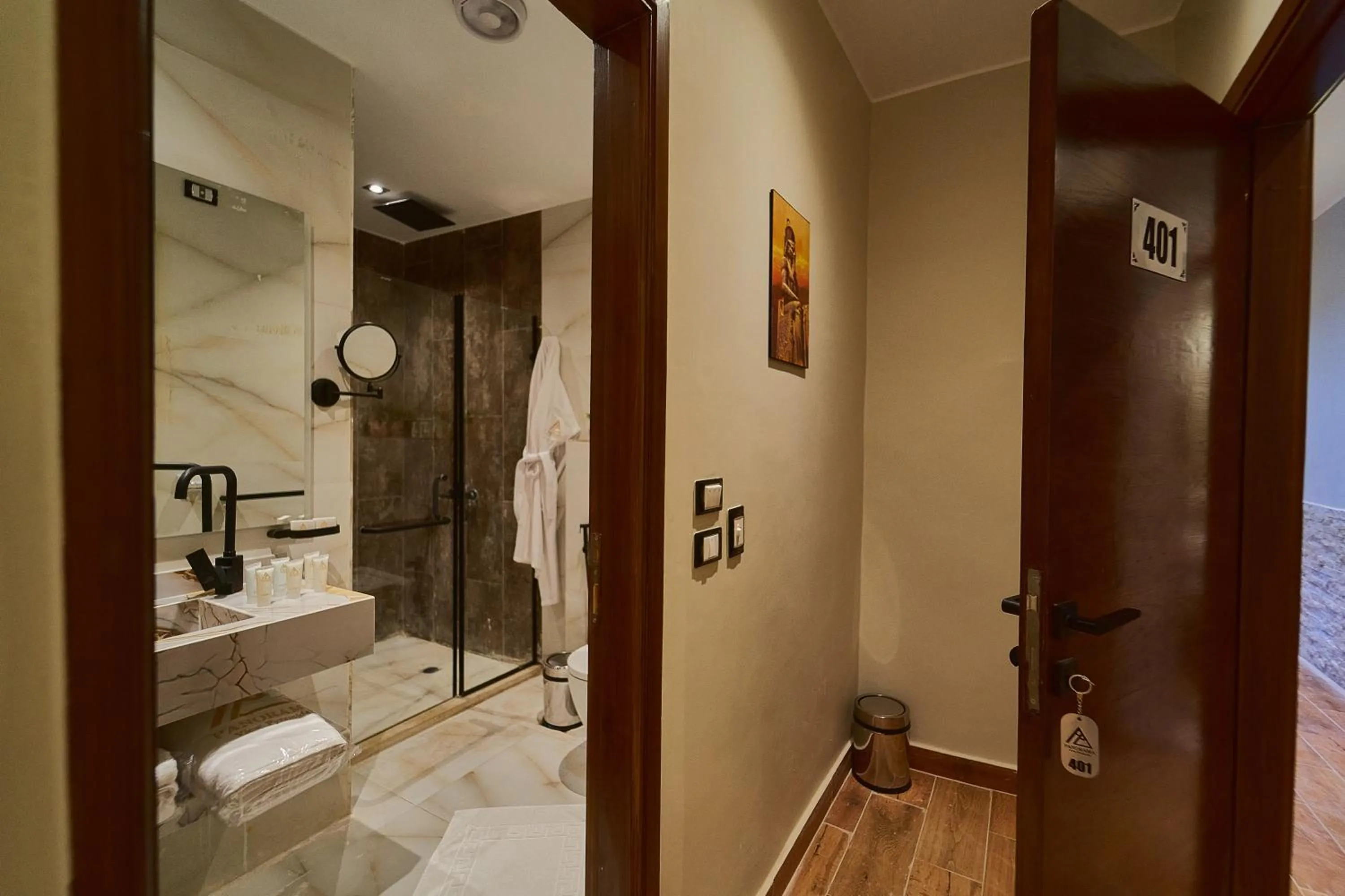 PANORAMA view pyramids