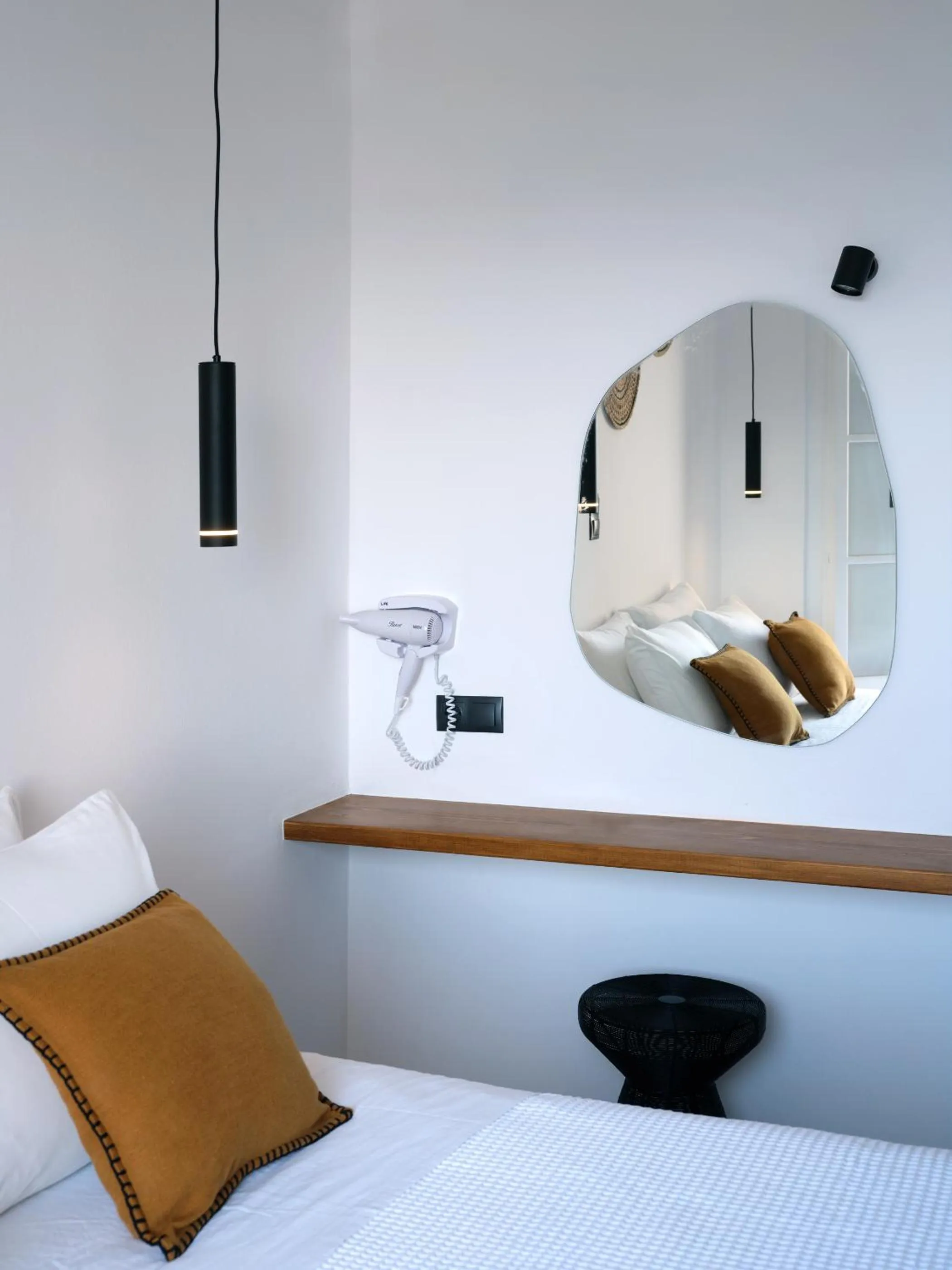 Bed in Paros Five Senses