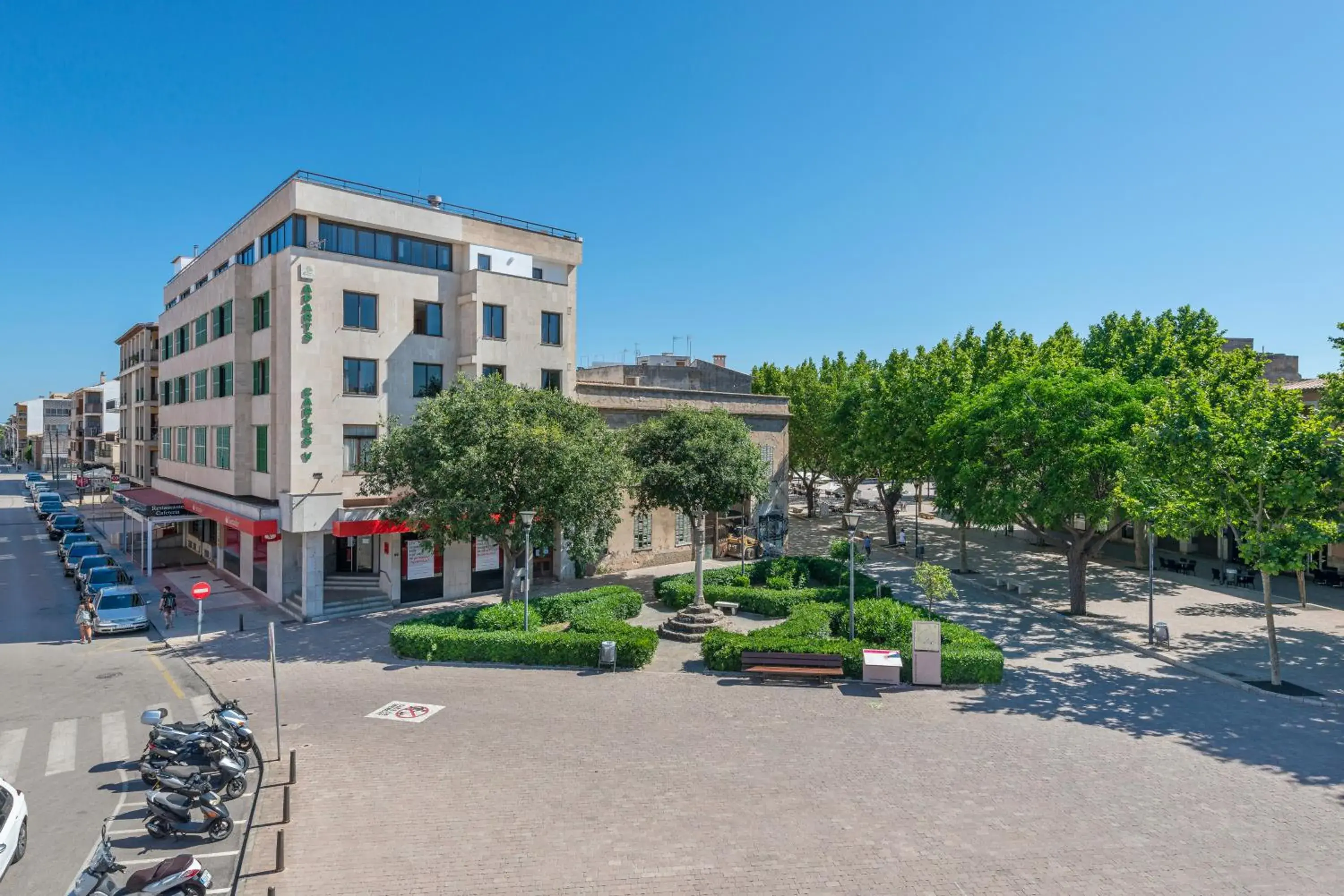 Property building in Apartamentos Carlos V Property building in Apartamentos Carlos V