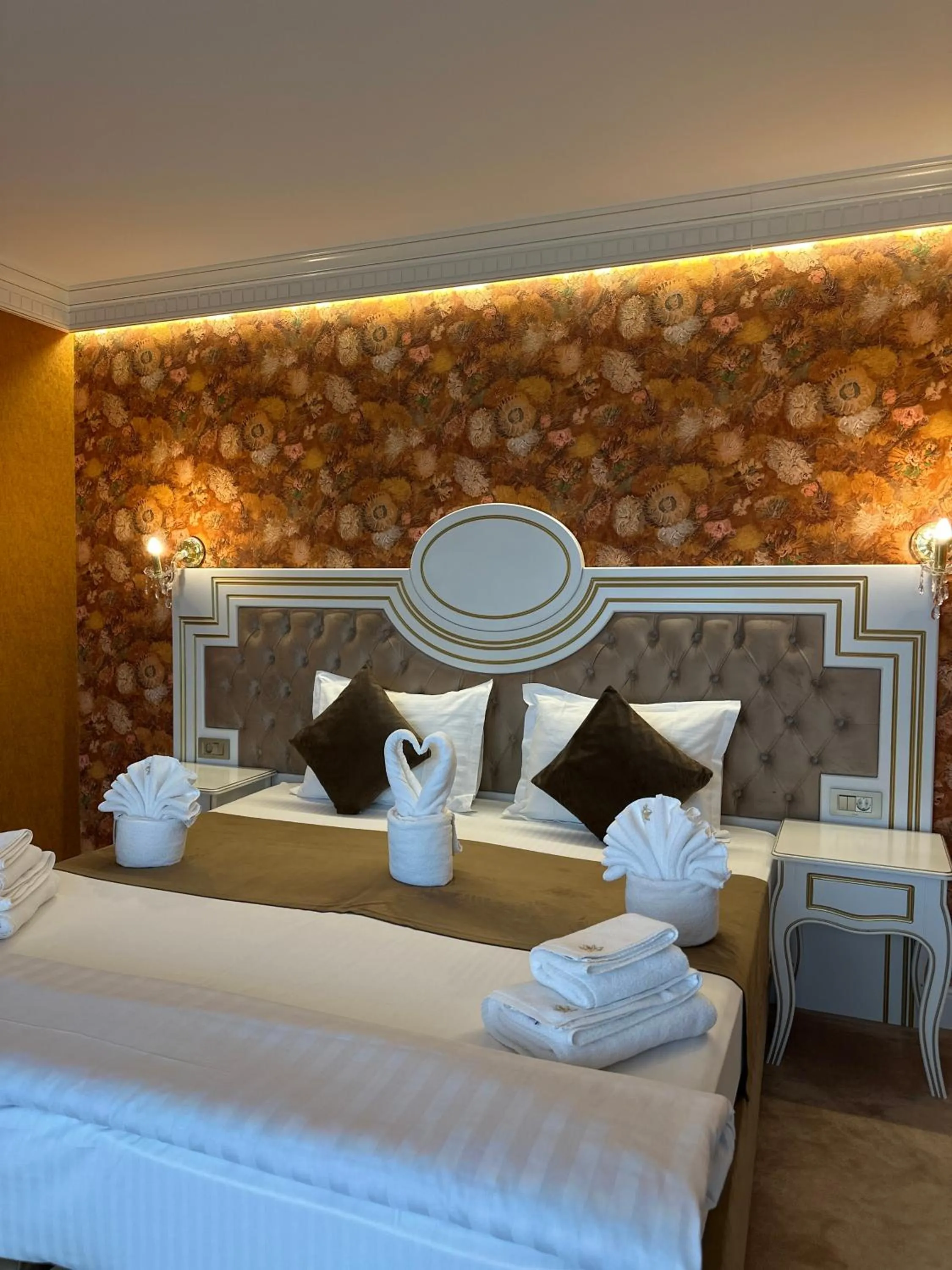 Bed in Cardinale Resort