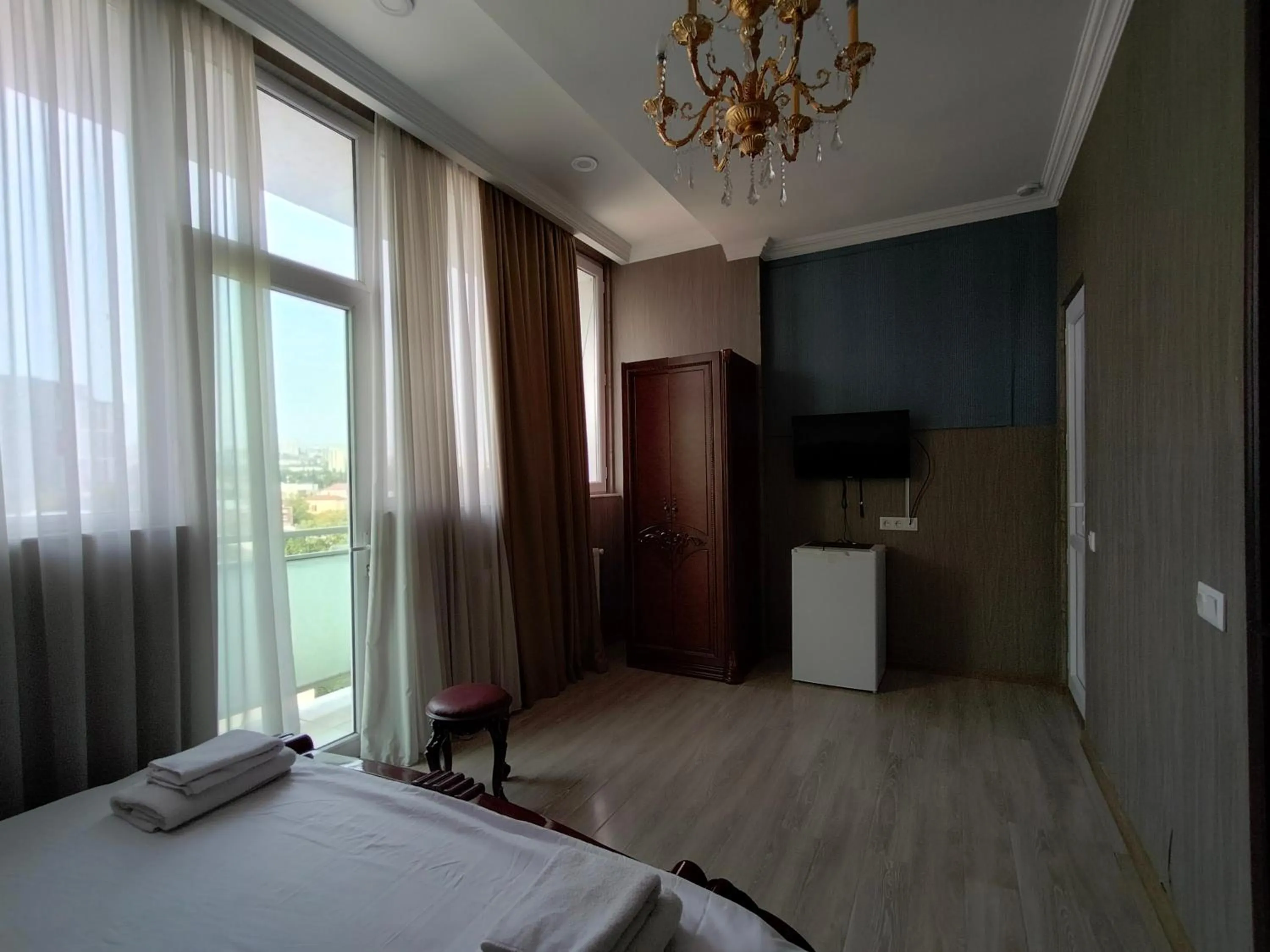 TV and multimedia in New Star