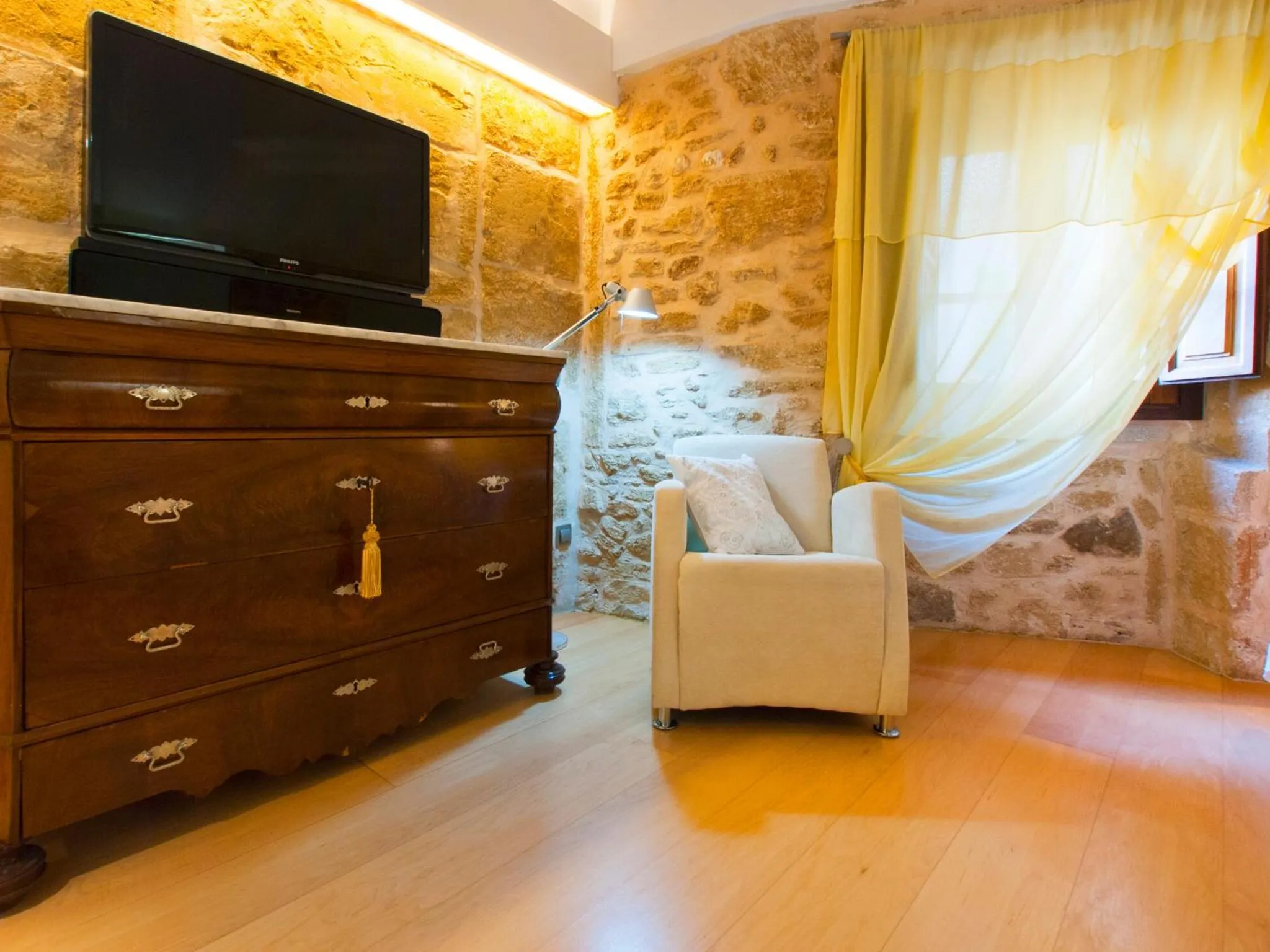 TV and multimedia in Cas Ferrer Nou Hotelet