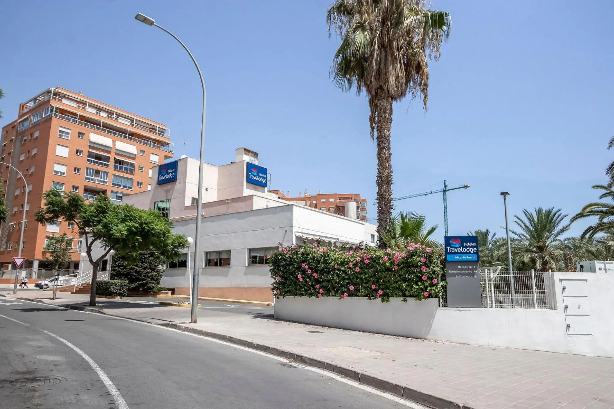 Travelodge Alicante Puerto