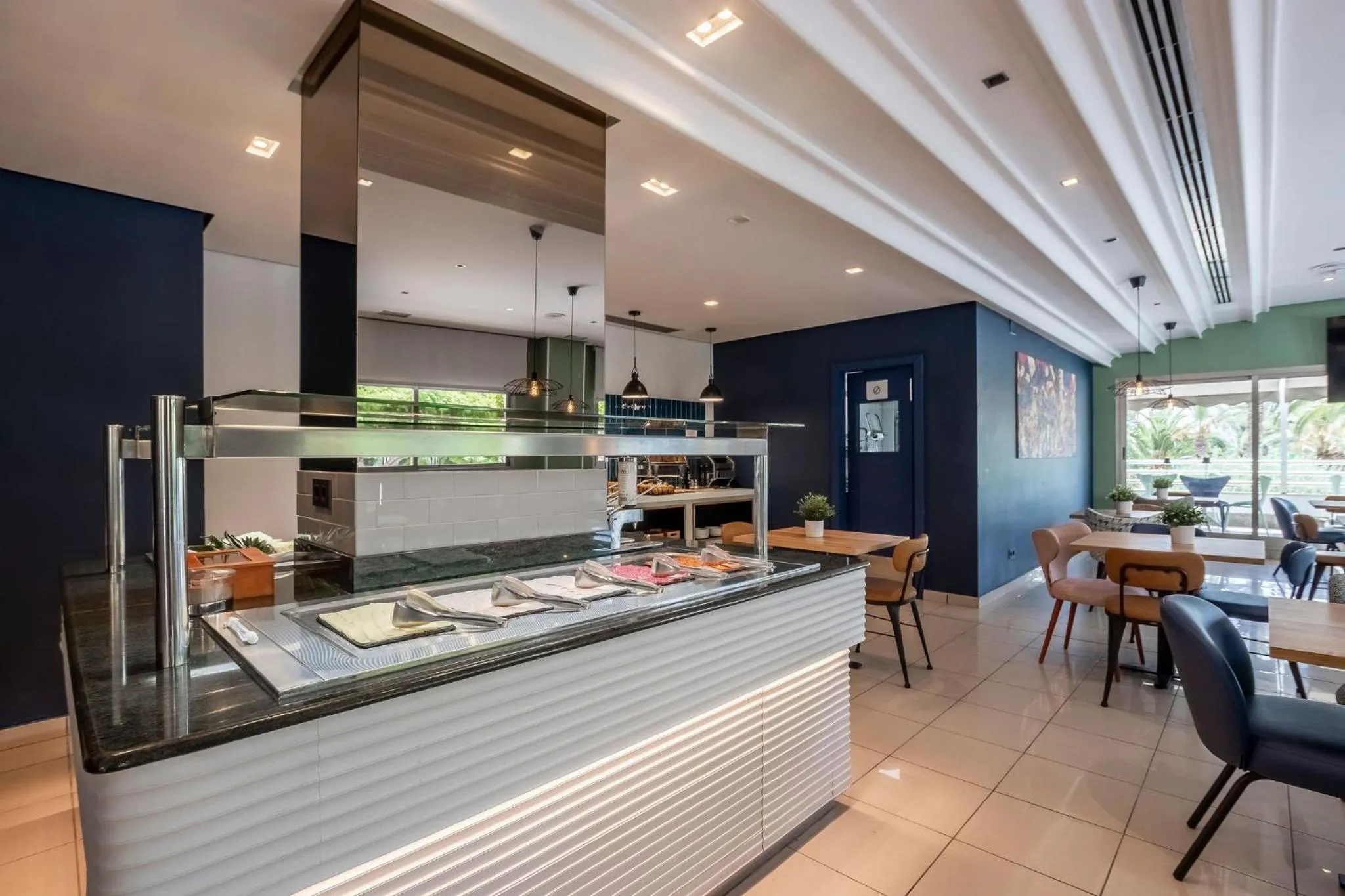 Travelodge Alicante Puerto