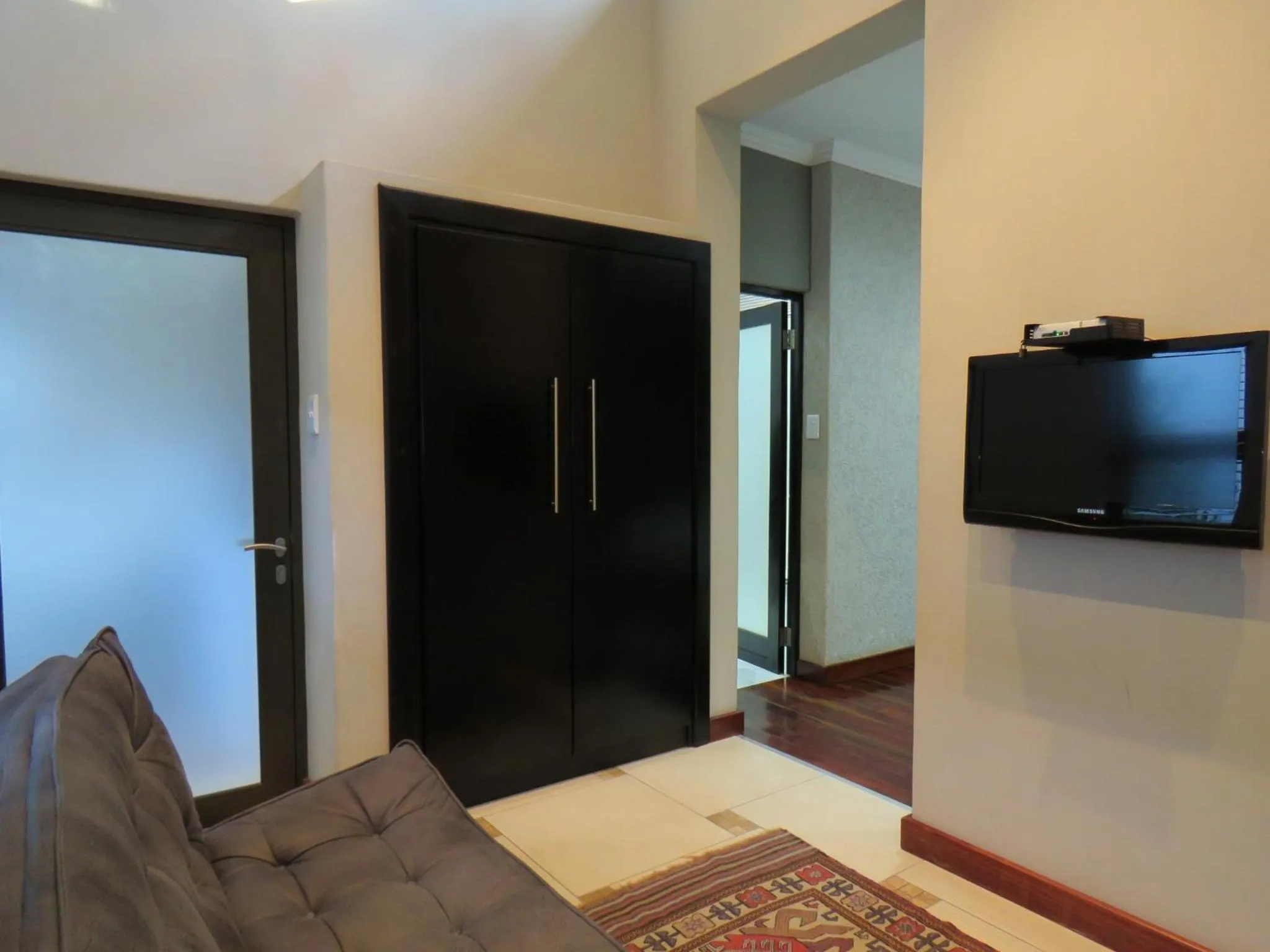 TV and multimedia in Jedidja Bed and Breakfast