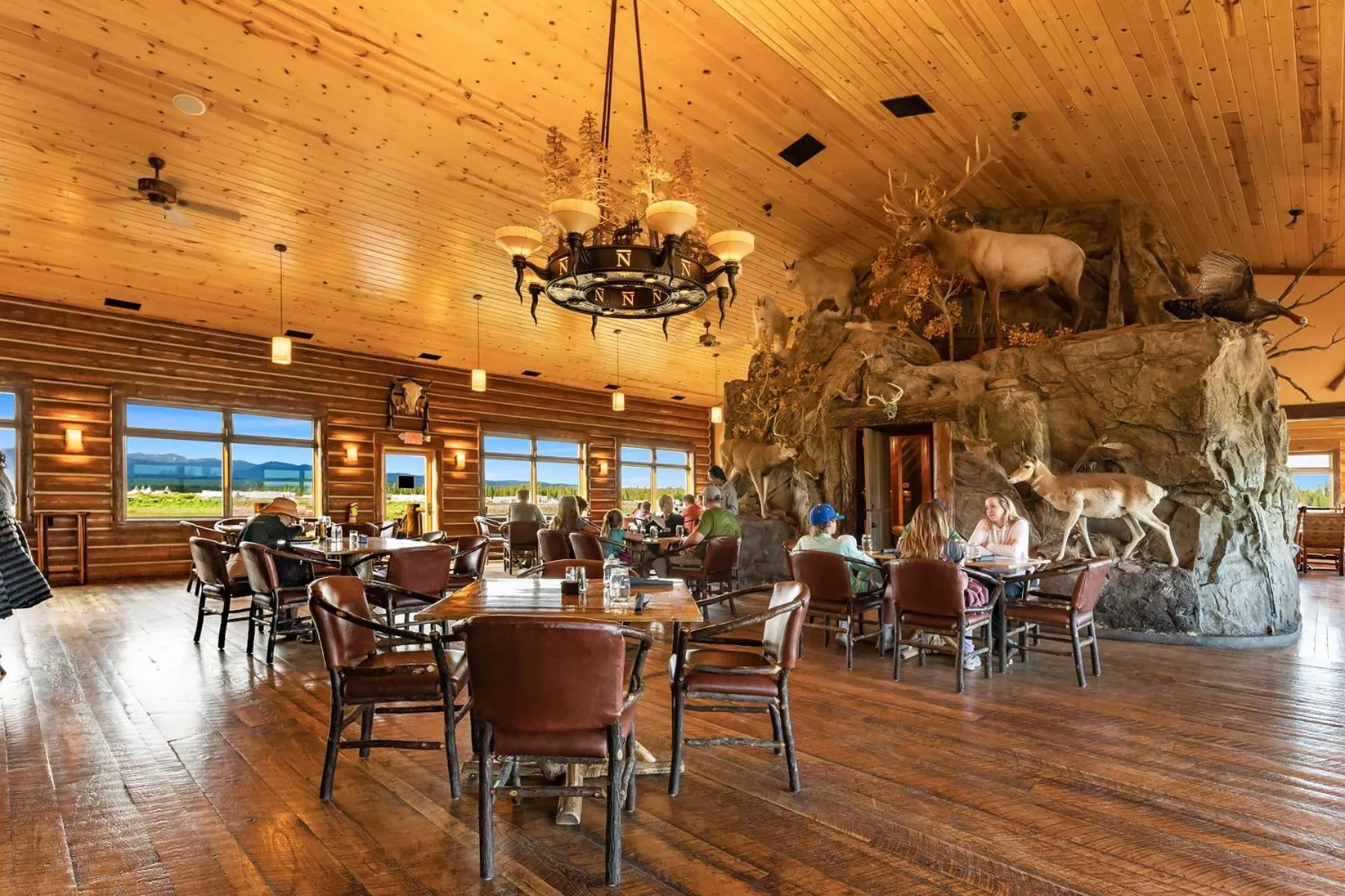 Restaurant/places to eat in Bar N Ranch