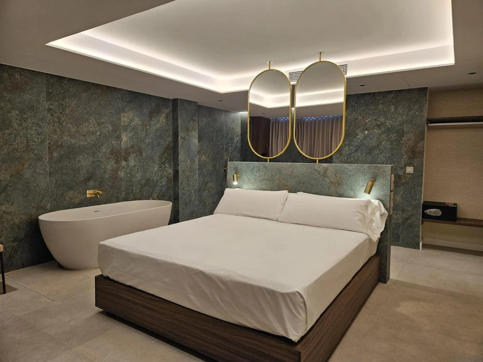 Bed in Hotel YIT Ciudad de Elche