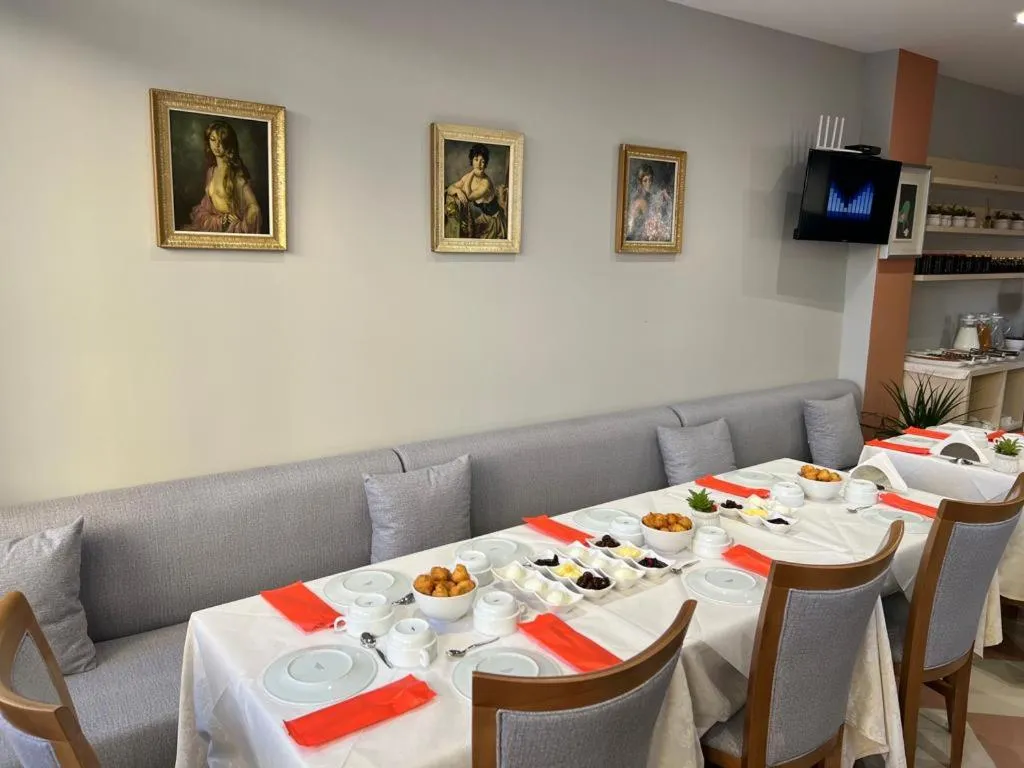 Food and drinks in Hotel Mimani