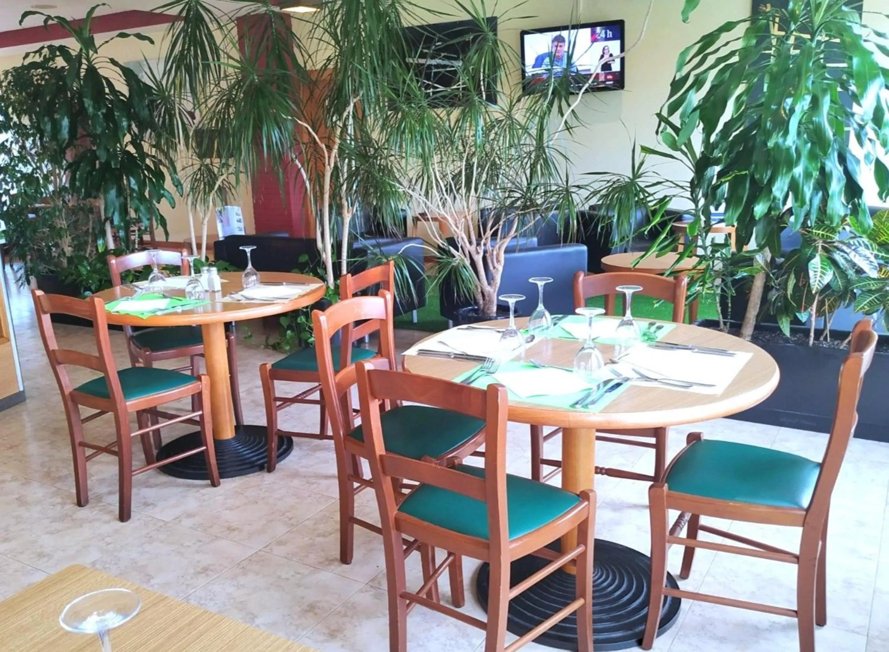 Restaurant/places to eat in Travelodge Barcelona del Vallés