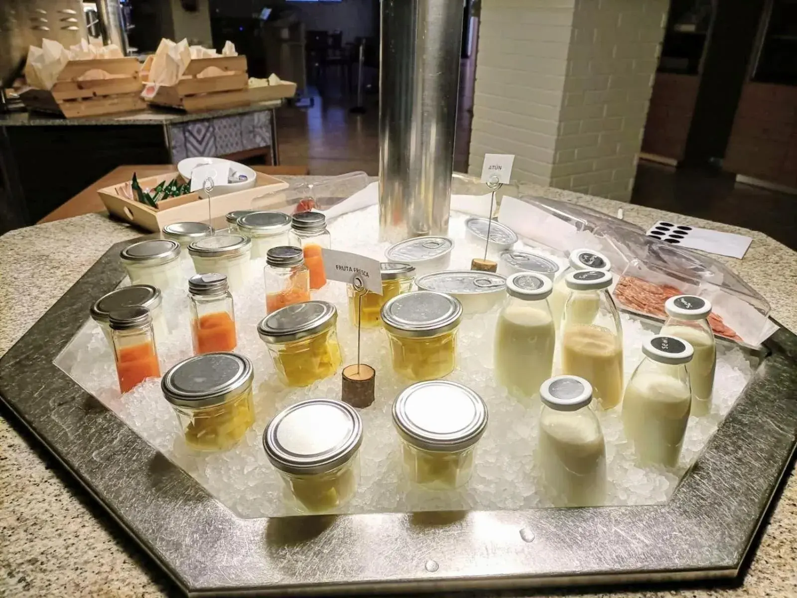 Buffet breakfast in Travelodge Barcelona del Vallés Buffet breakfast in Travelodge Barcelona del Vallés