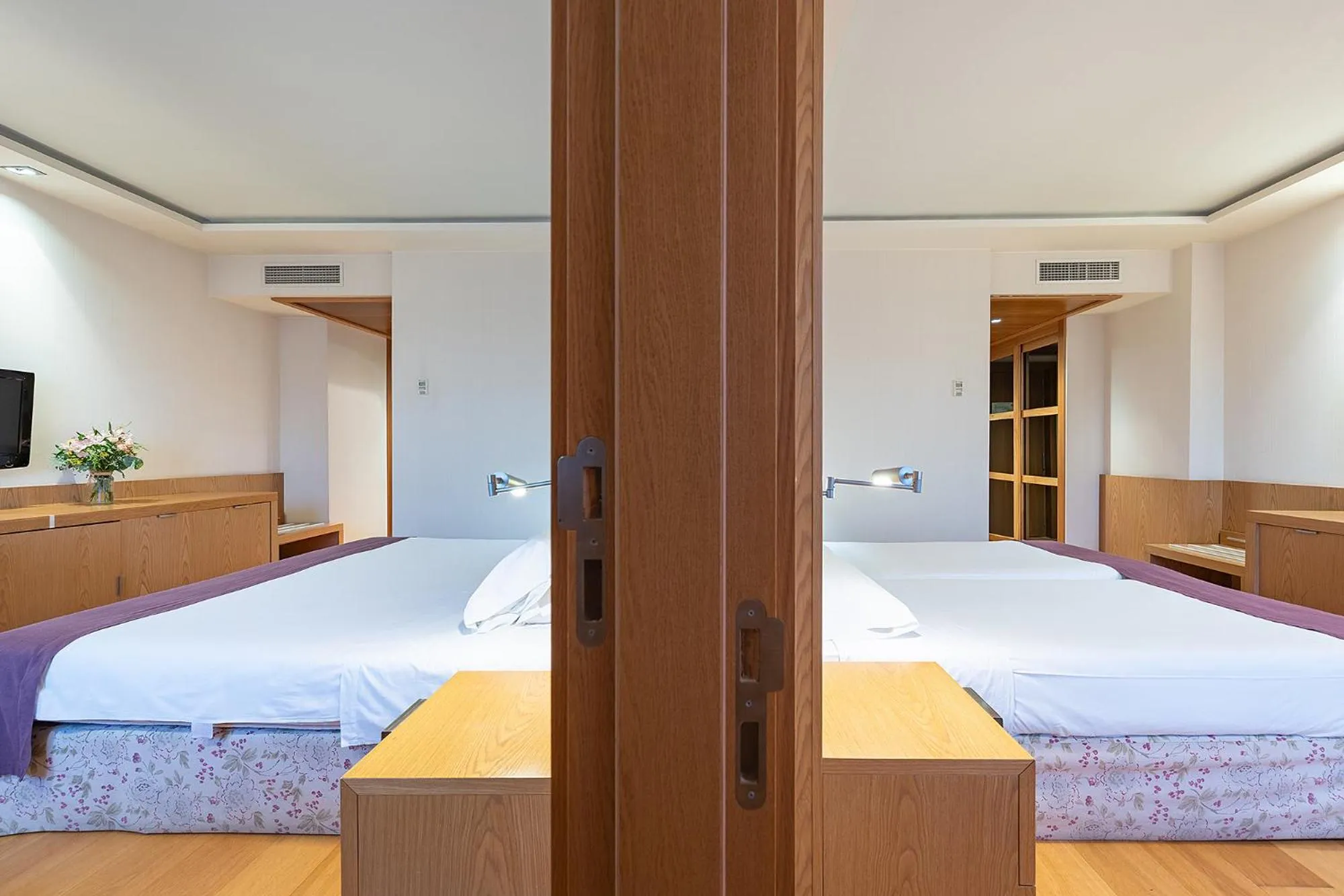 Photo of the whole room, Bed in Hotel Nelva