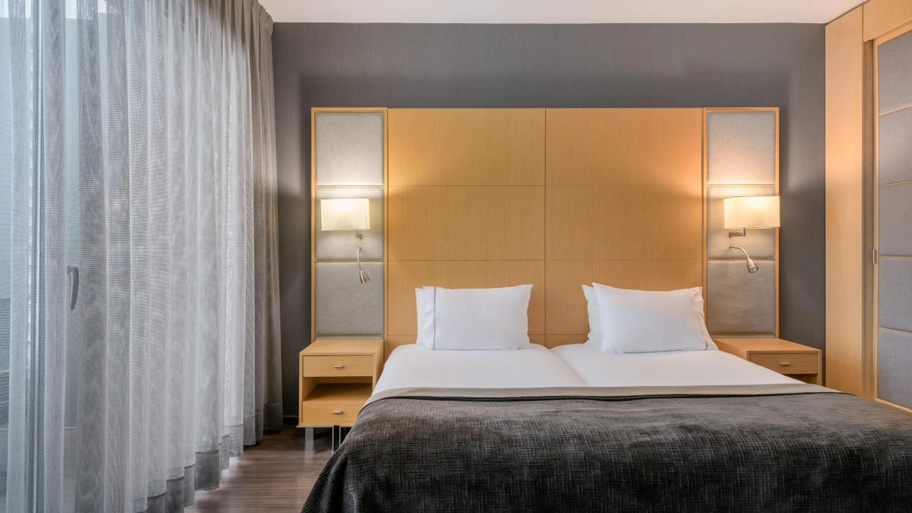 Bedroom, Bed in AC Hotel Victoria Suites by Marriott