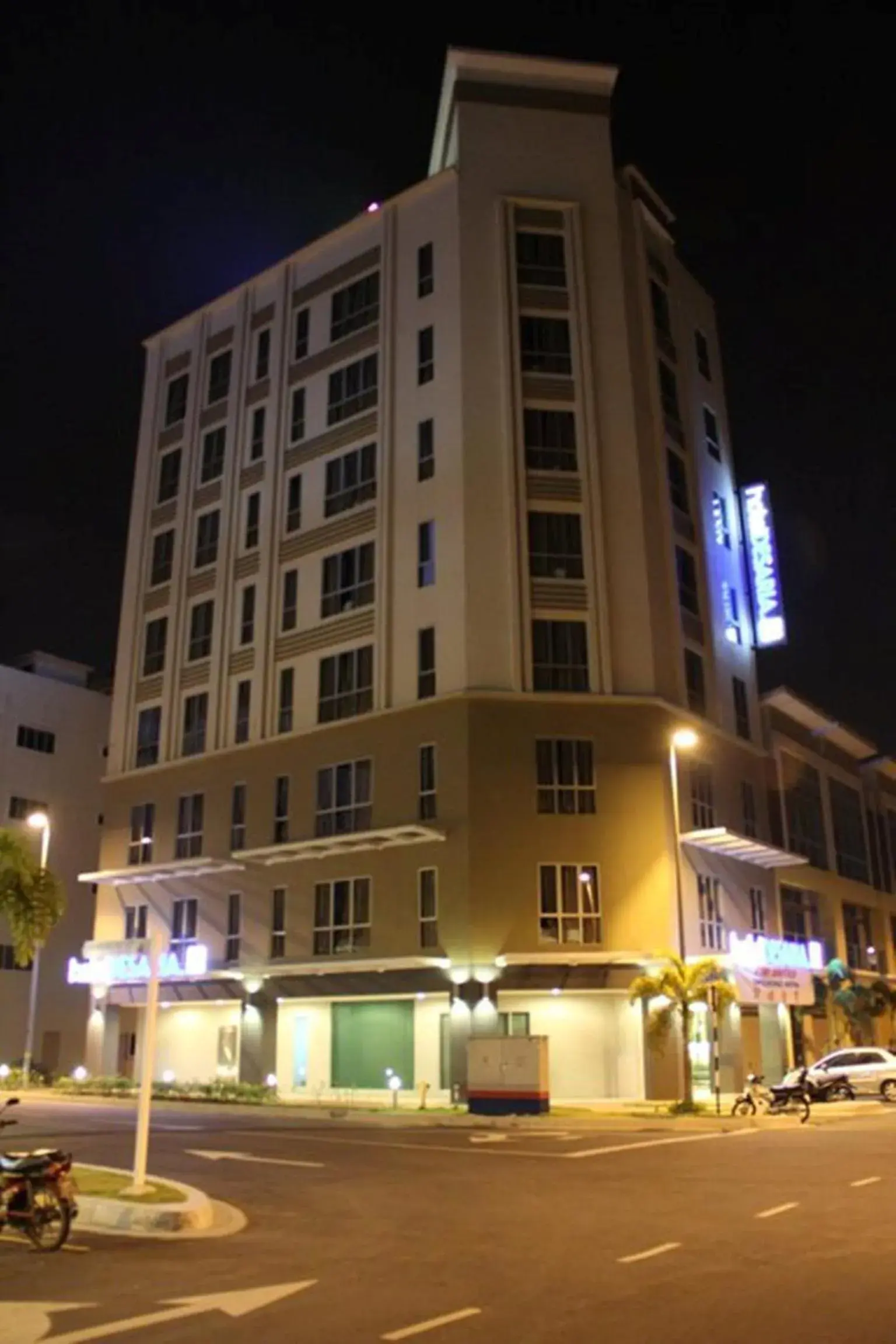 Facade/entrance in Hotel Desaria Facade/entrance in Hotel Desaria