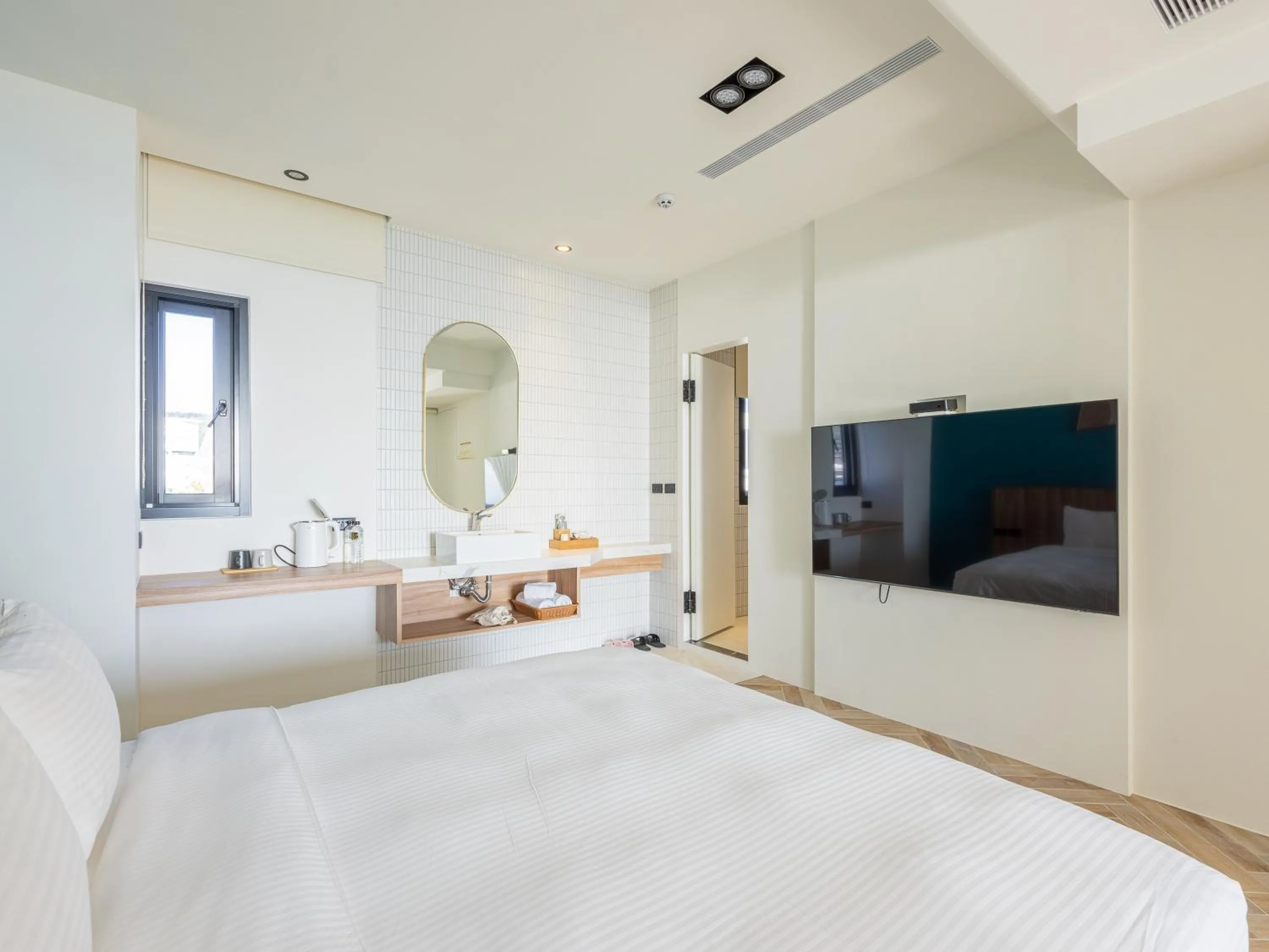 Photo of the whole room, Bed in Kenting Sea Wall 130