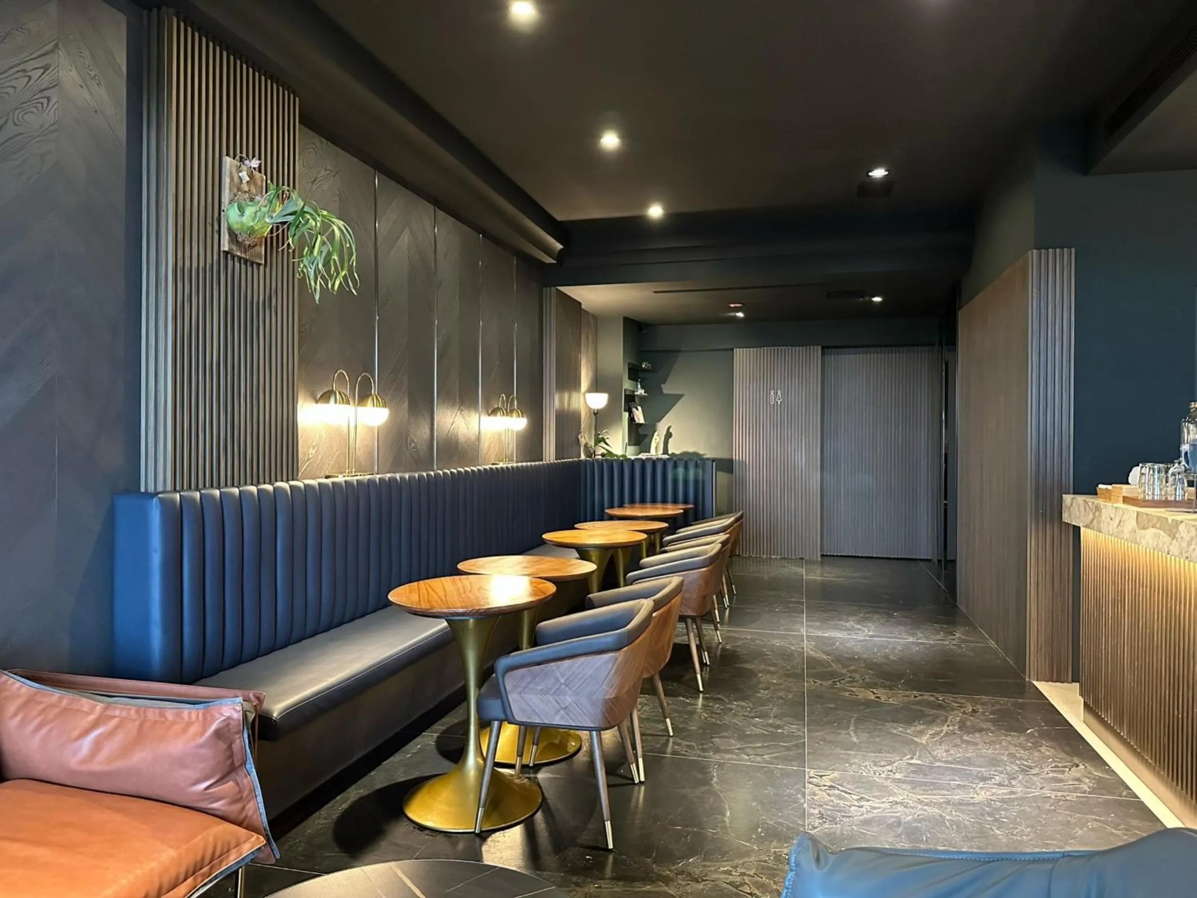 Seating area in Kenting Sea Wall 130