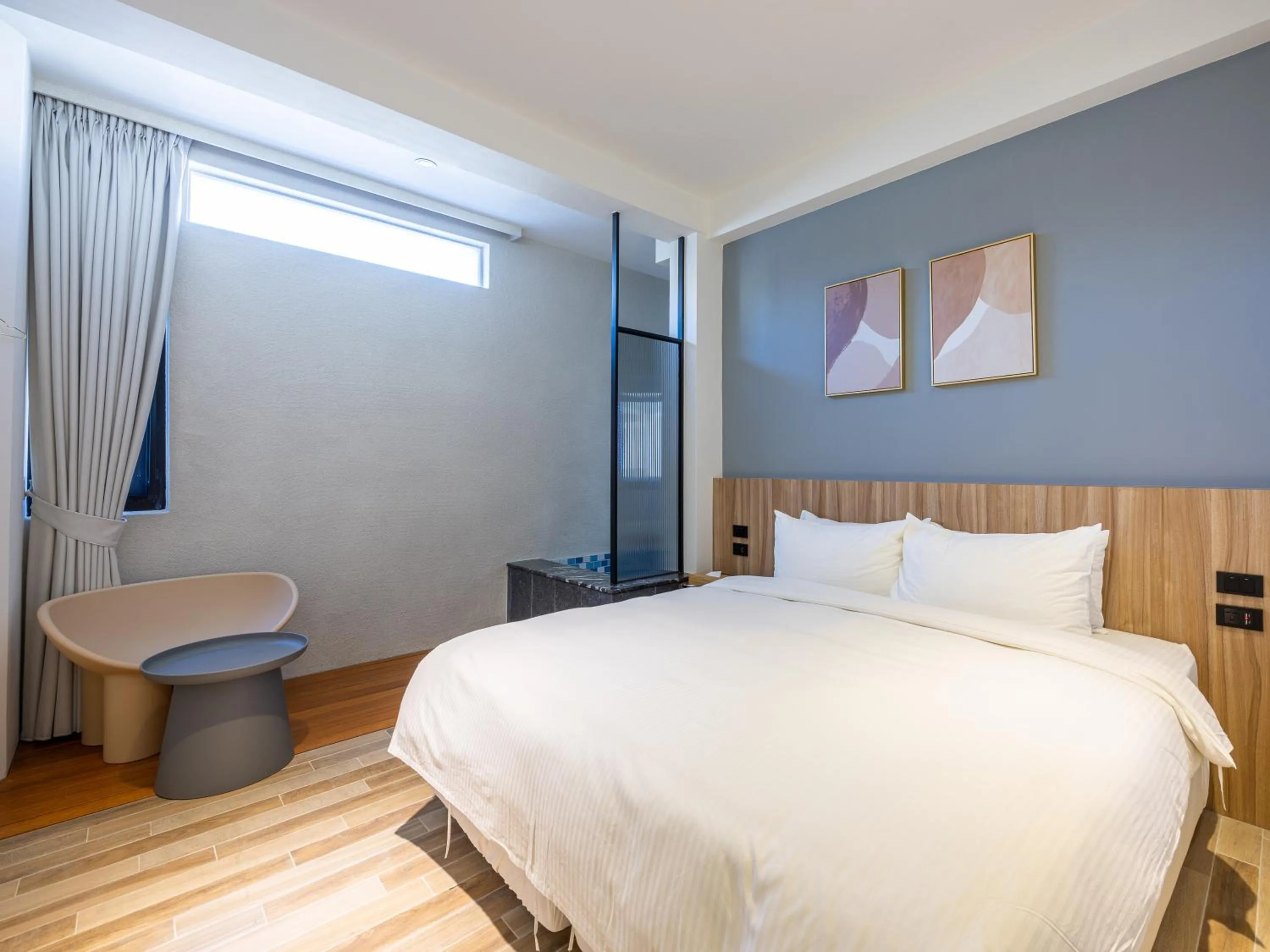 On site, Bed in Kenting Sea Wall 130