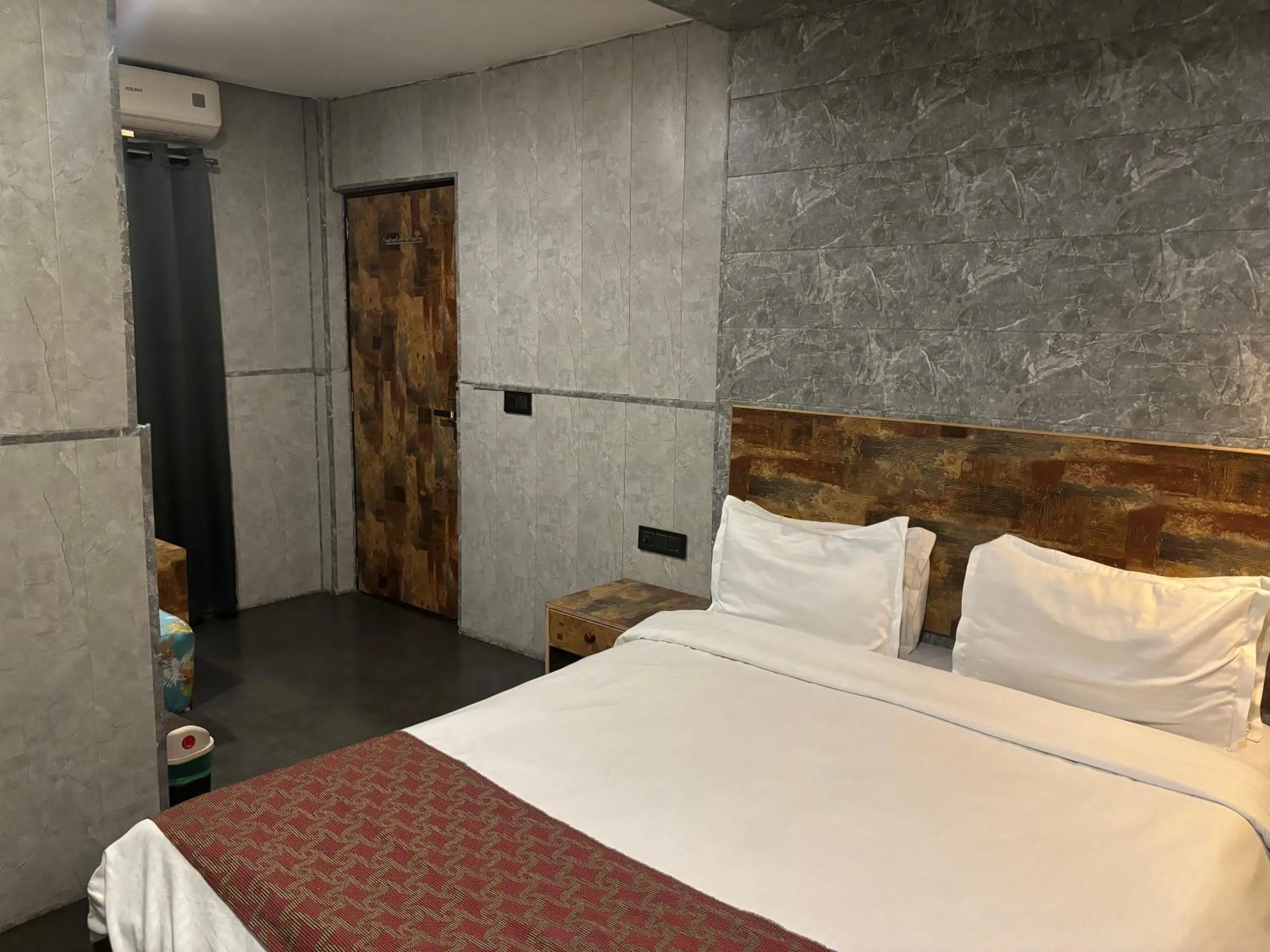 Bedroom, Bed in Aariv Inn BAGA BEACH