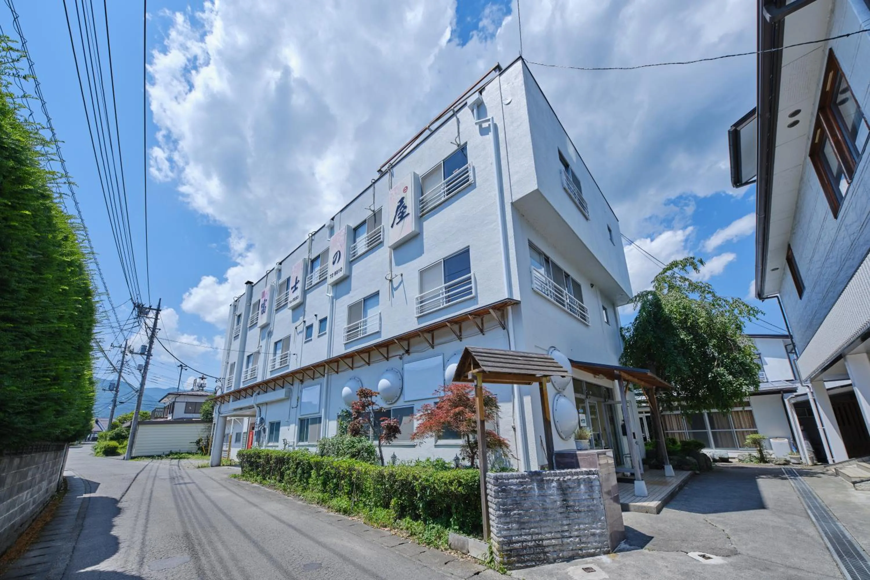 Property building in Fuyo Sankyo Enka
