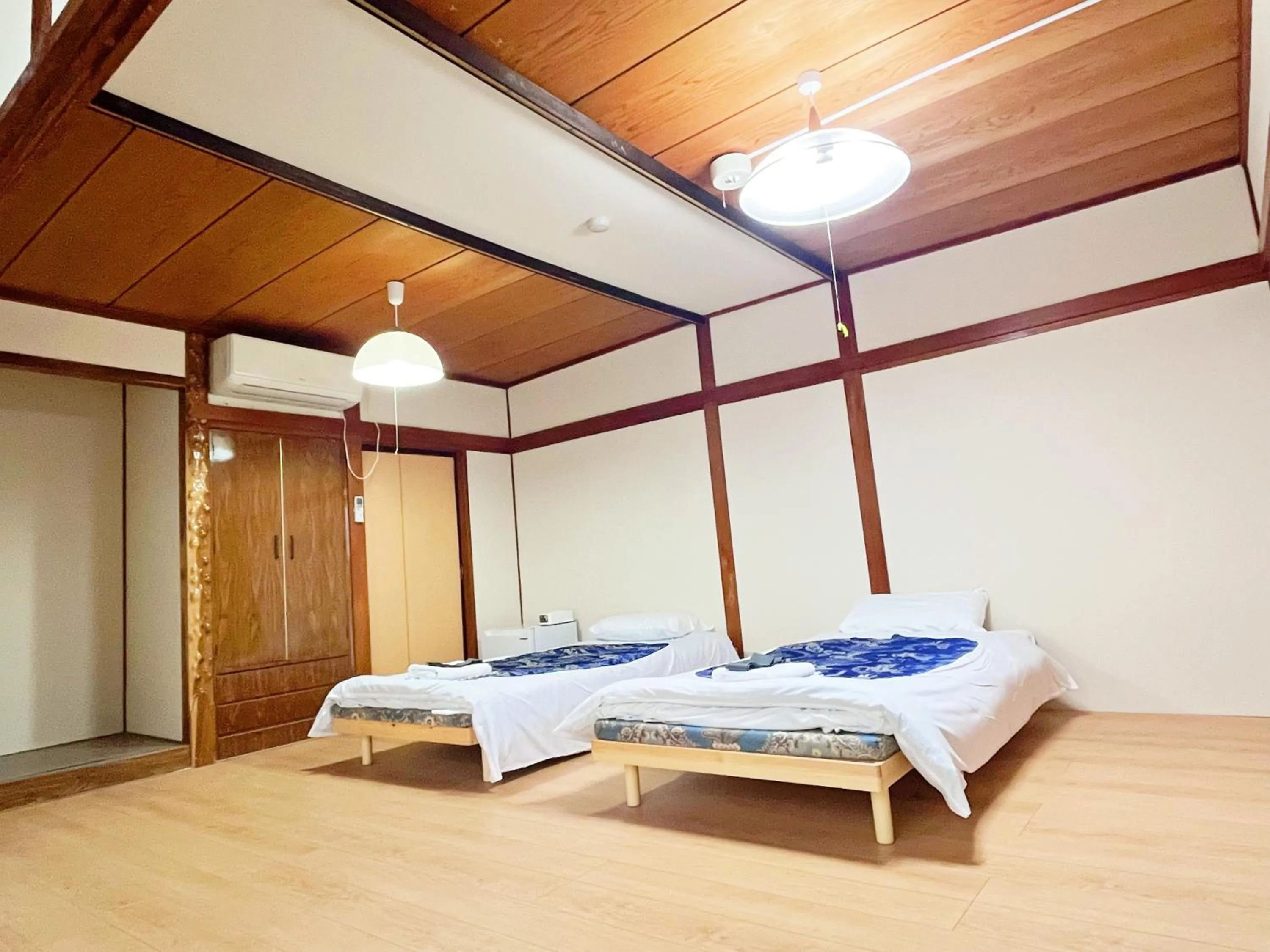 Bed in Fuyo Sankyo Enka