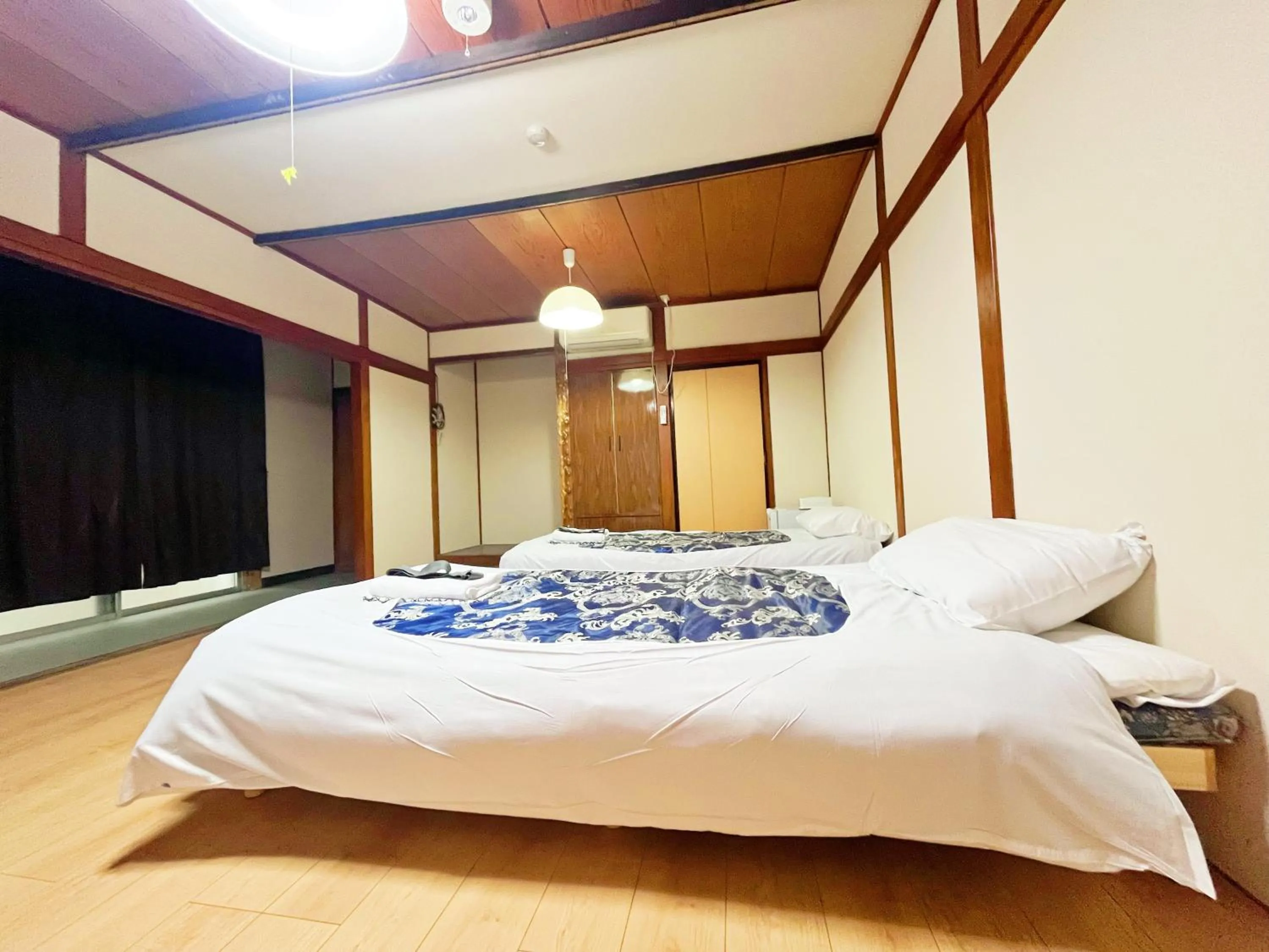 Bed in Fuyo Sankyo Enka