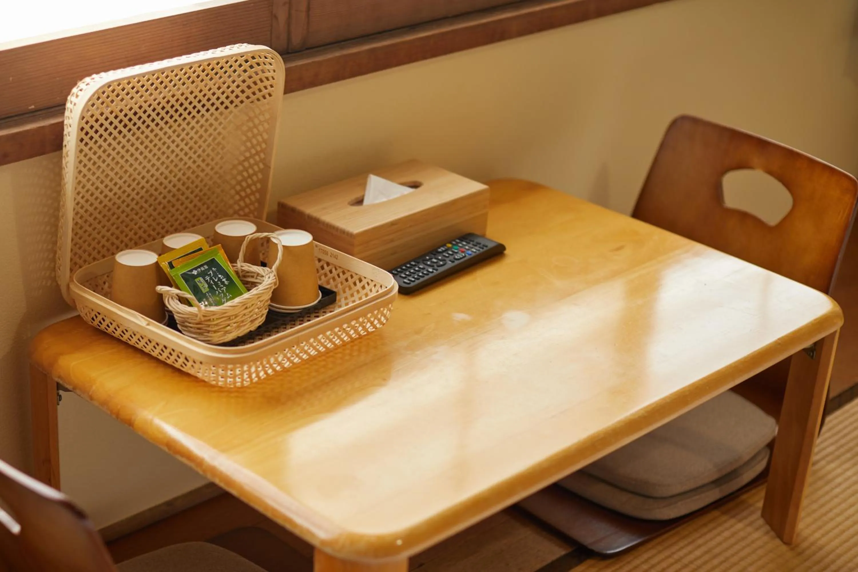 Food and drinks in Fuyo Sankyo Enka