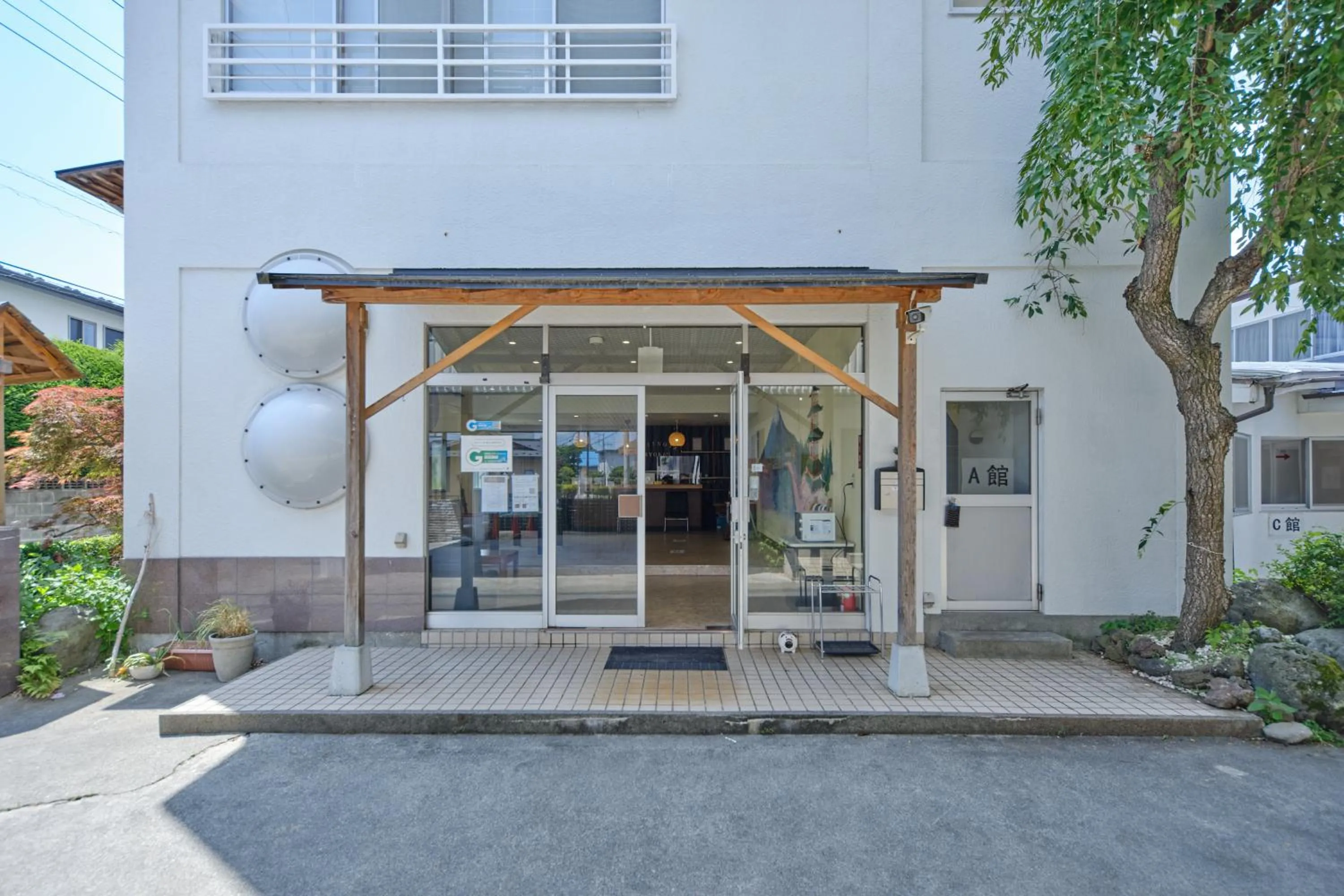 Property building in Fuyo Sankyo Enka