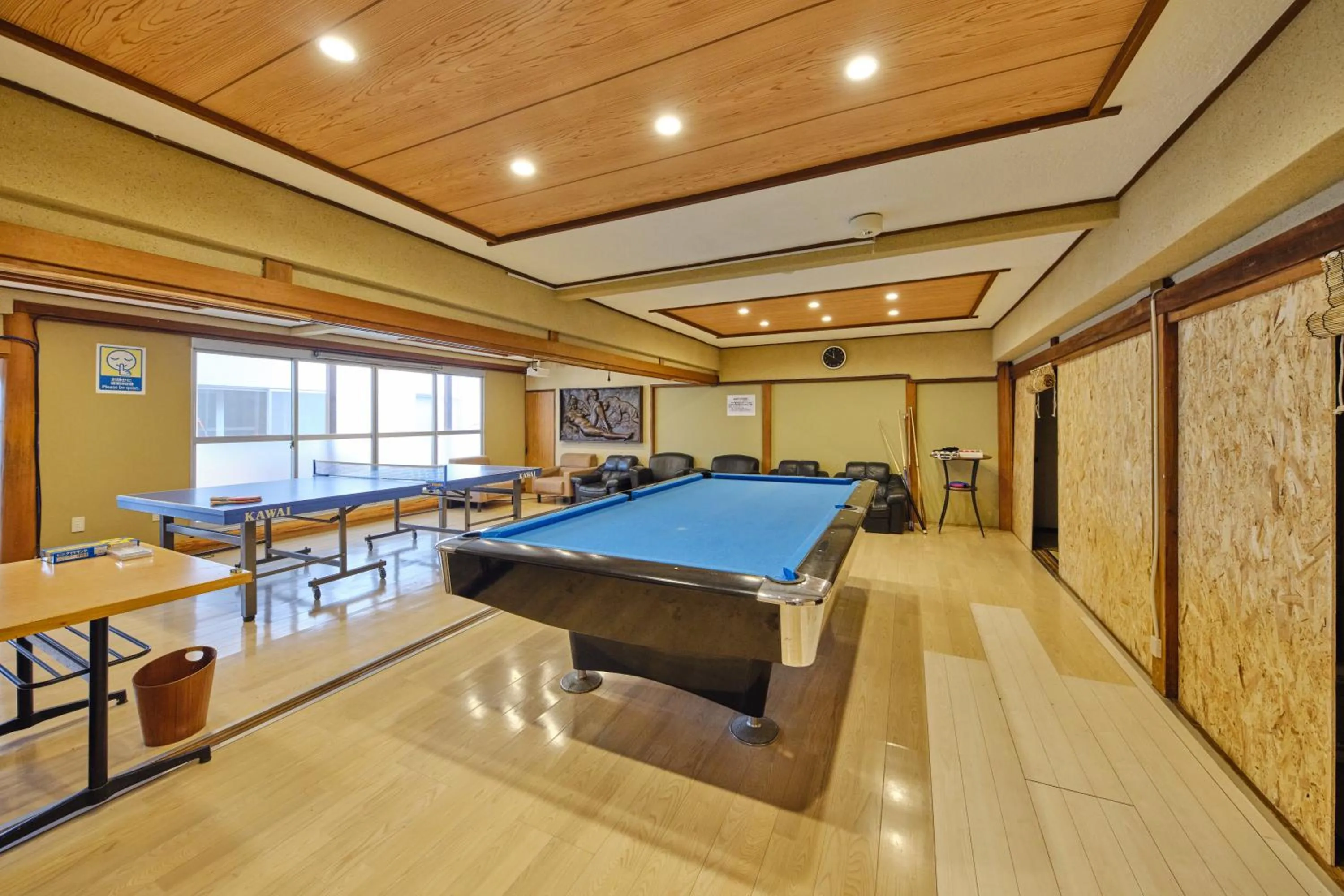 Billiard in Fuyo Sankyo Enka
