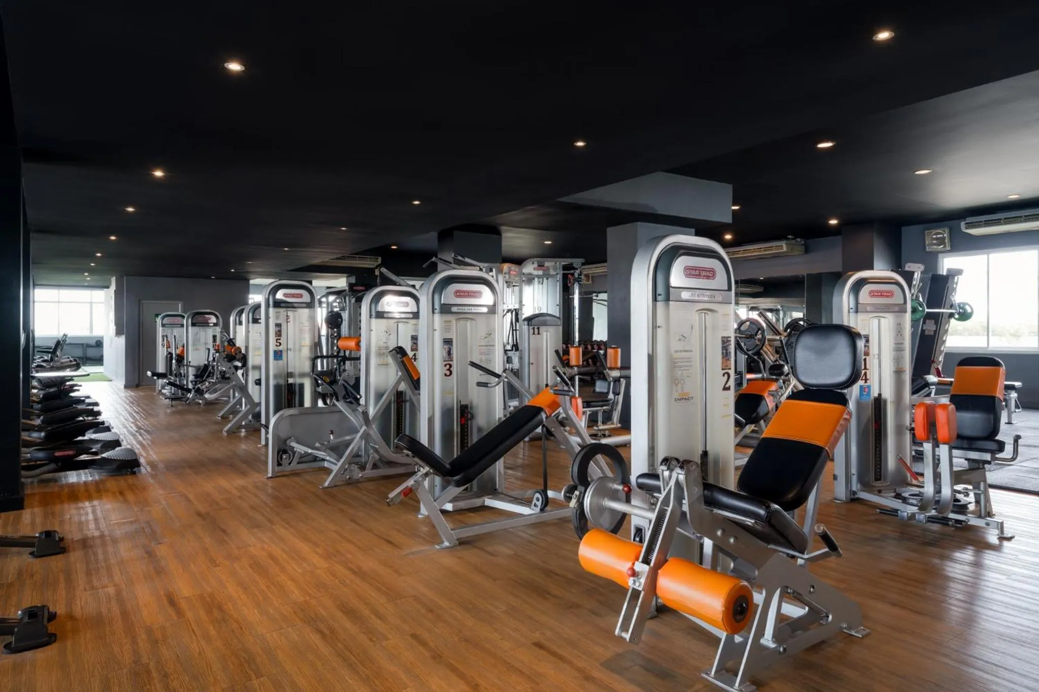 Fitness centre/facilities in Star Convention Hotel