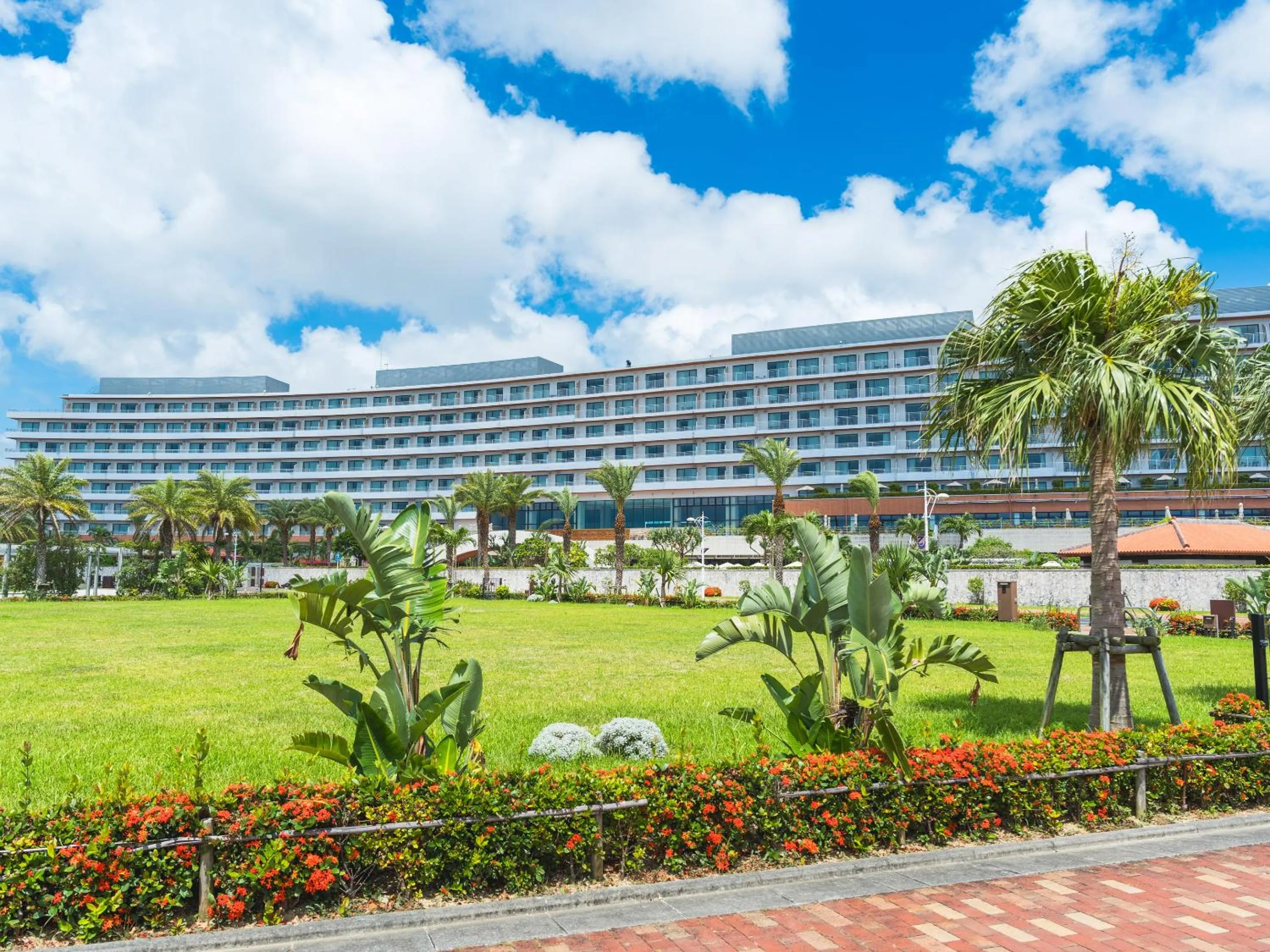 Property building in Hilton Okinawa Chatan Resort