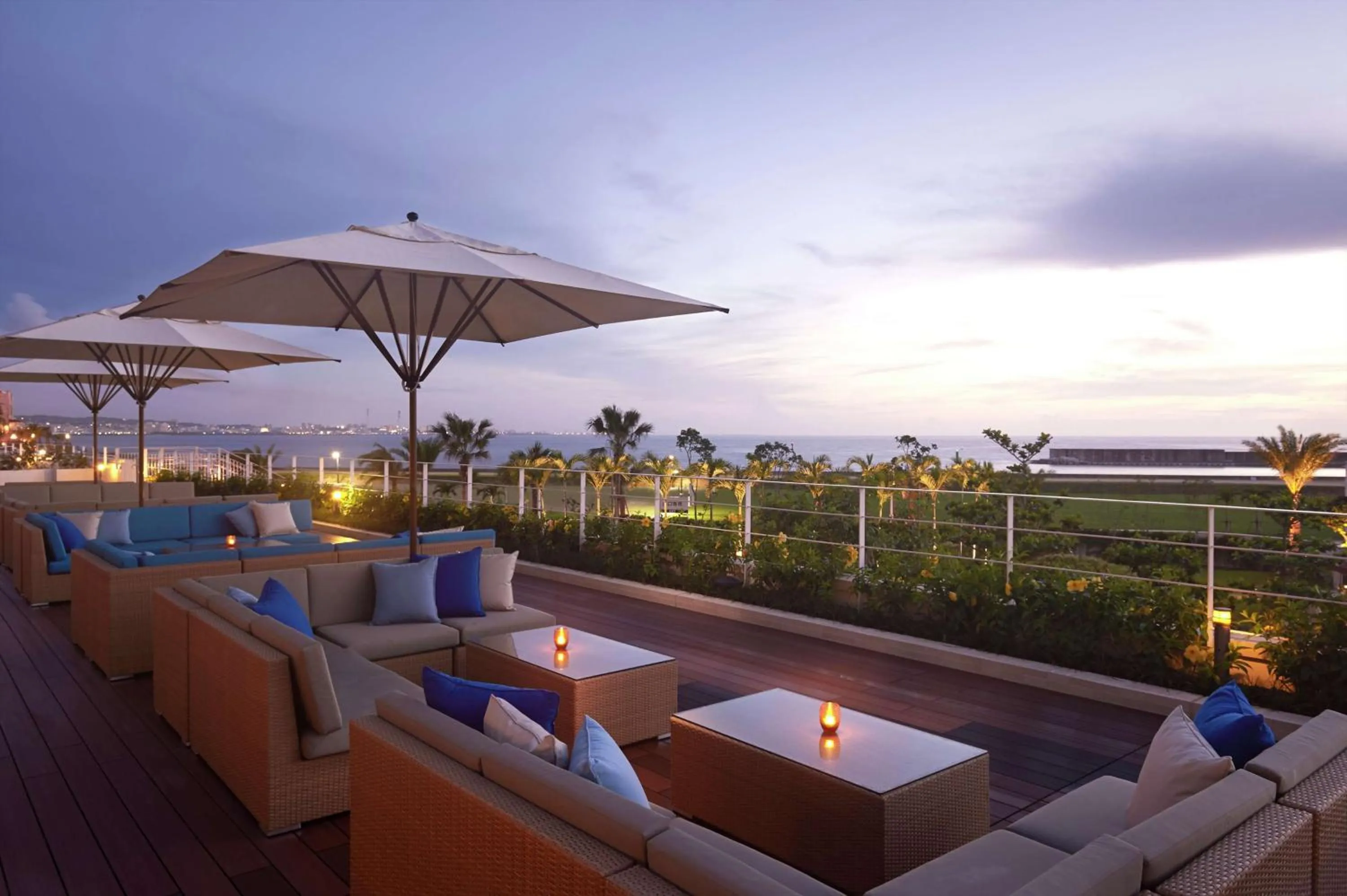 Restaurant/places to eat in Hilton Okinawa Chatan Resort