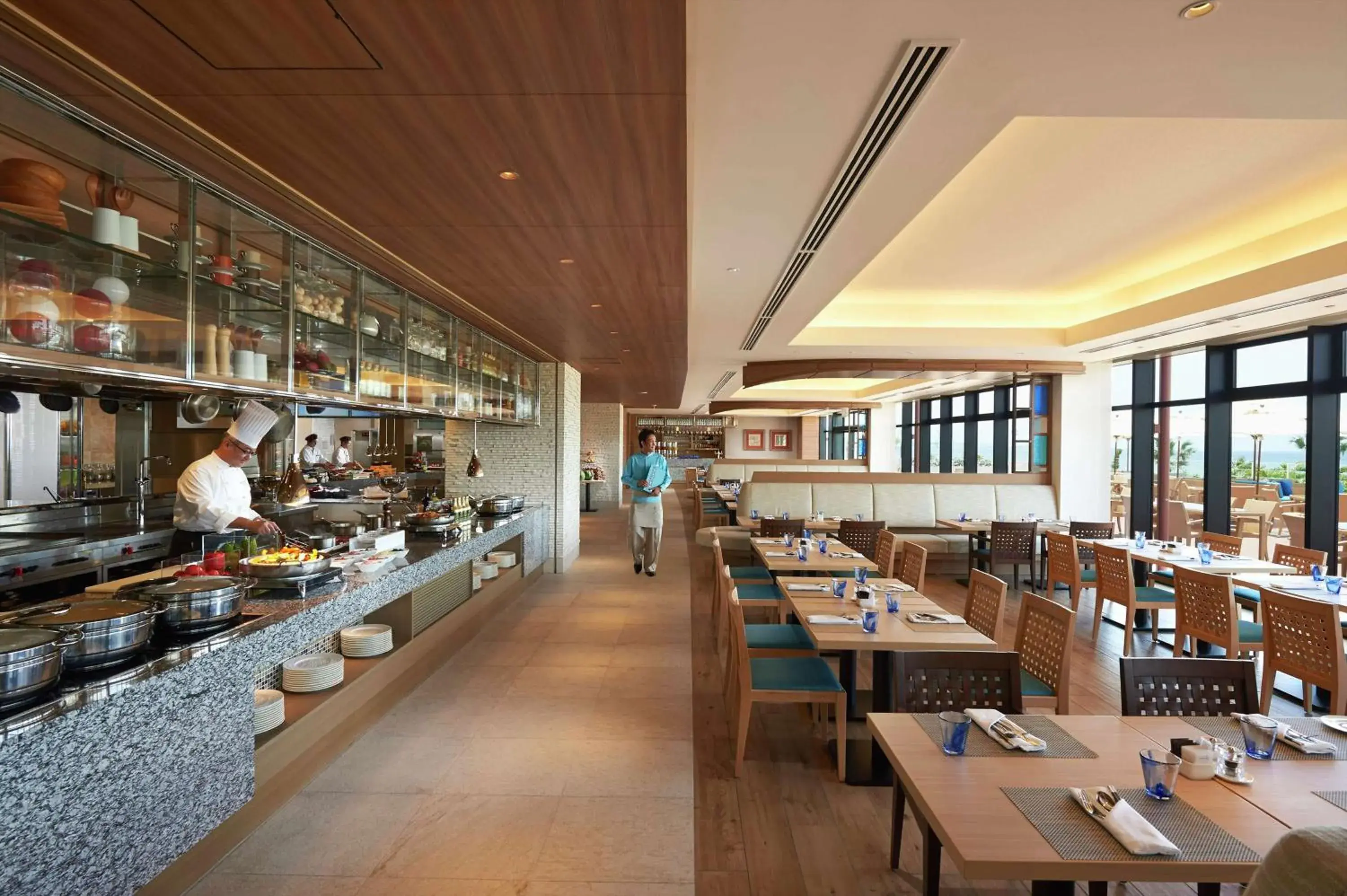 Restaurant/places to eat in Hilton Okinawa Chatan Resort Restaurant/places to eat in Hilton Okinawa Chatan Resort