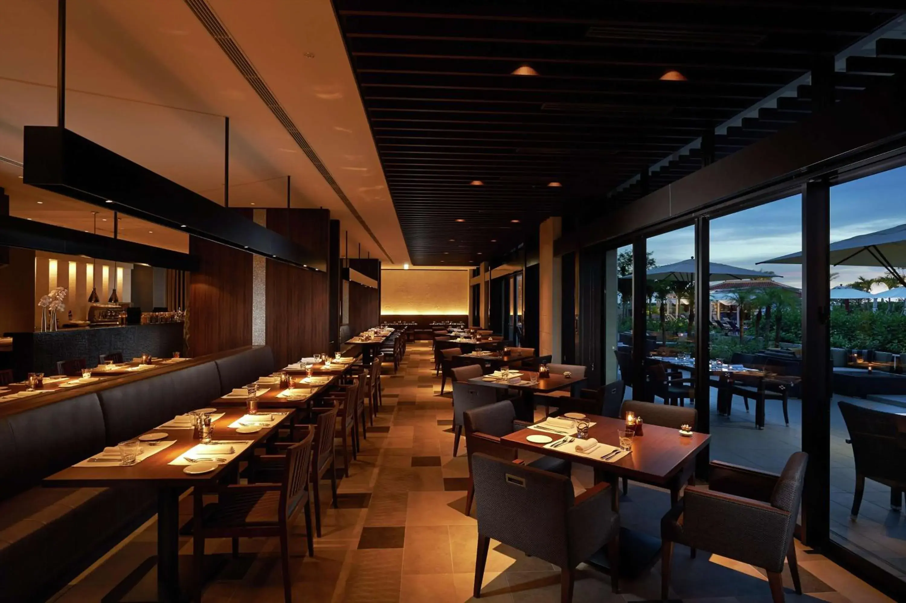 Restaurant/places to eat in Hilton Okinawa Chatan Resort Restaurant/places to eat in Hilton Okinawa Chatan Resort