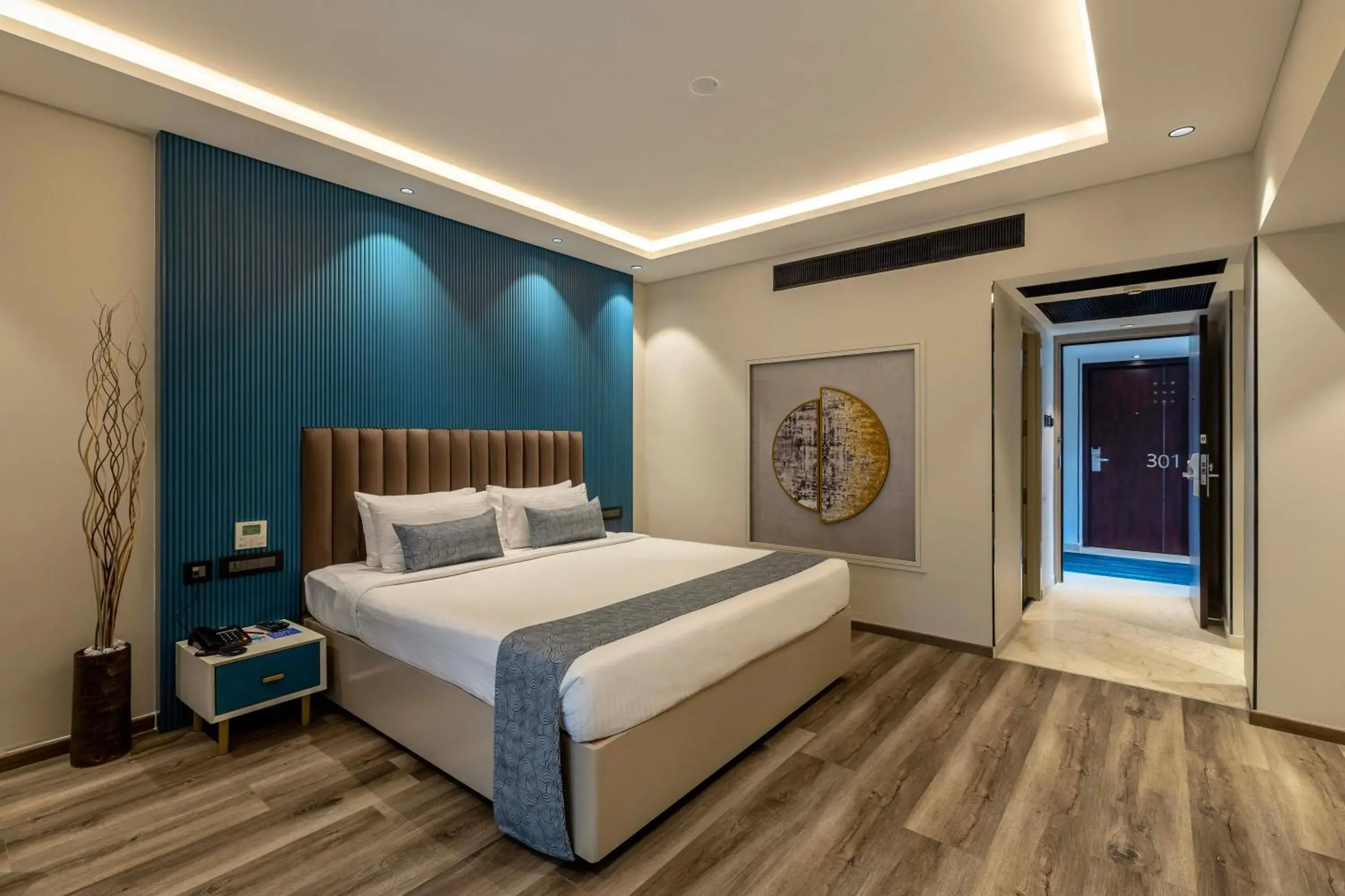 Photo of the whole room, Bed in Citrine Photo of the whole room, Bed in Citrine