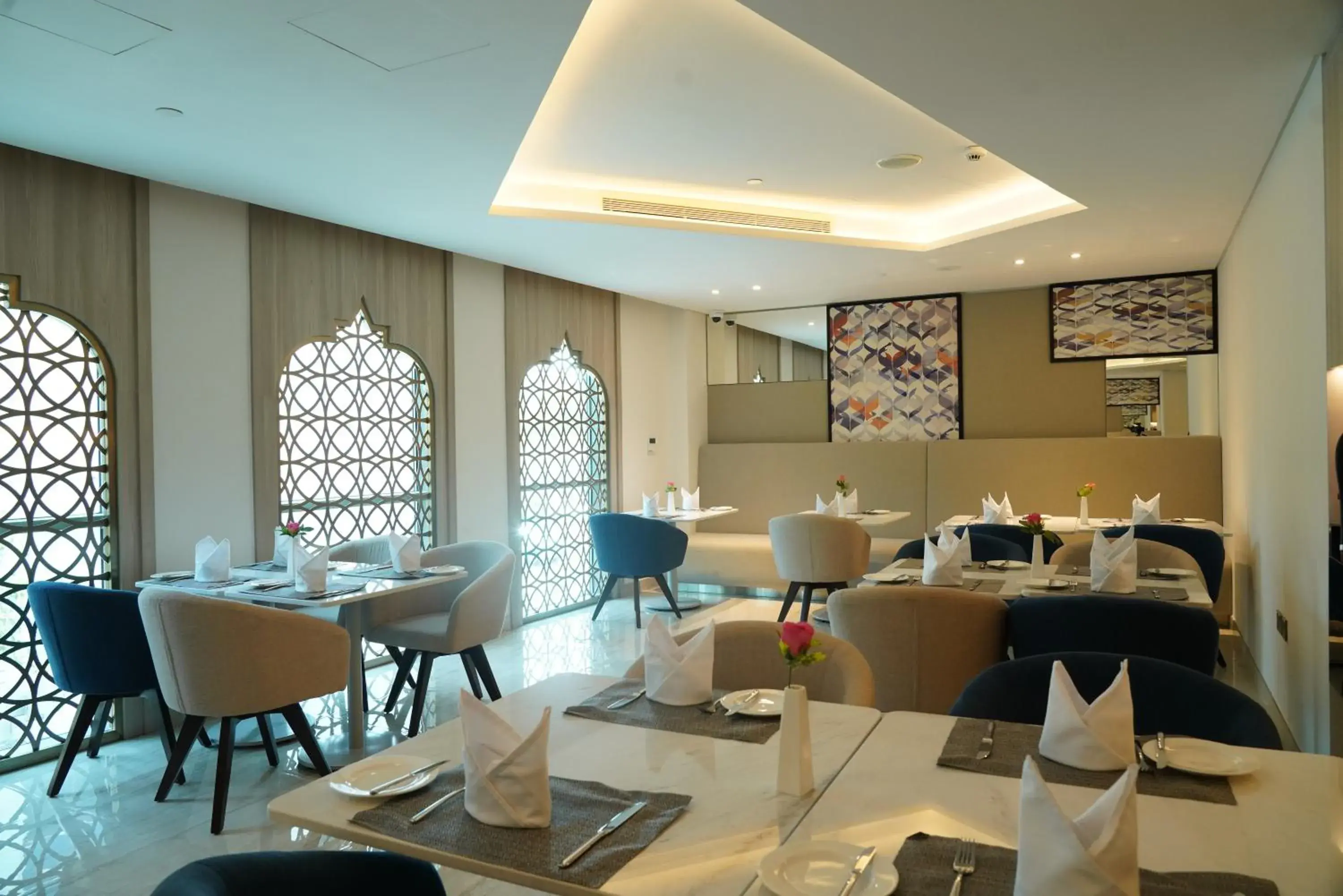 Restaurant/places to eat in C - Hotel and Suites Doha Restaurant/places to eat in C - Hotel and Suites Doha