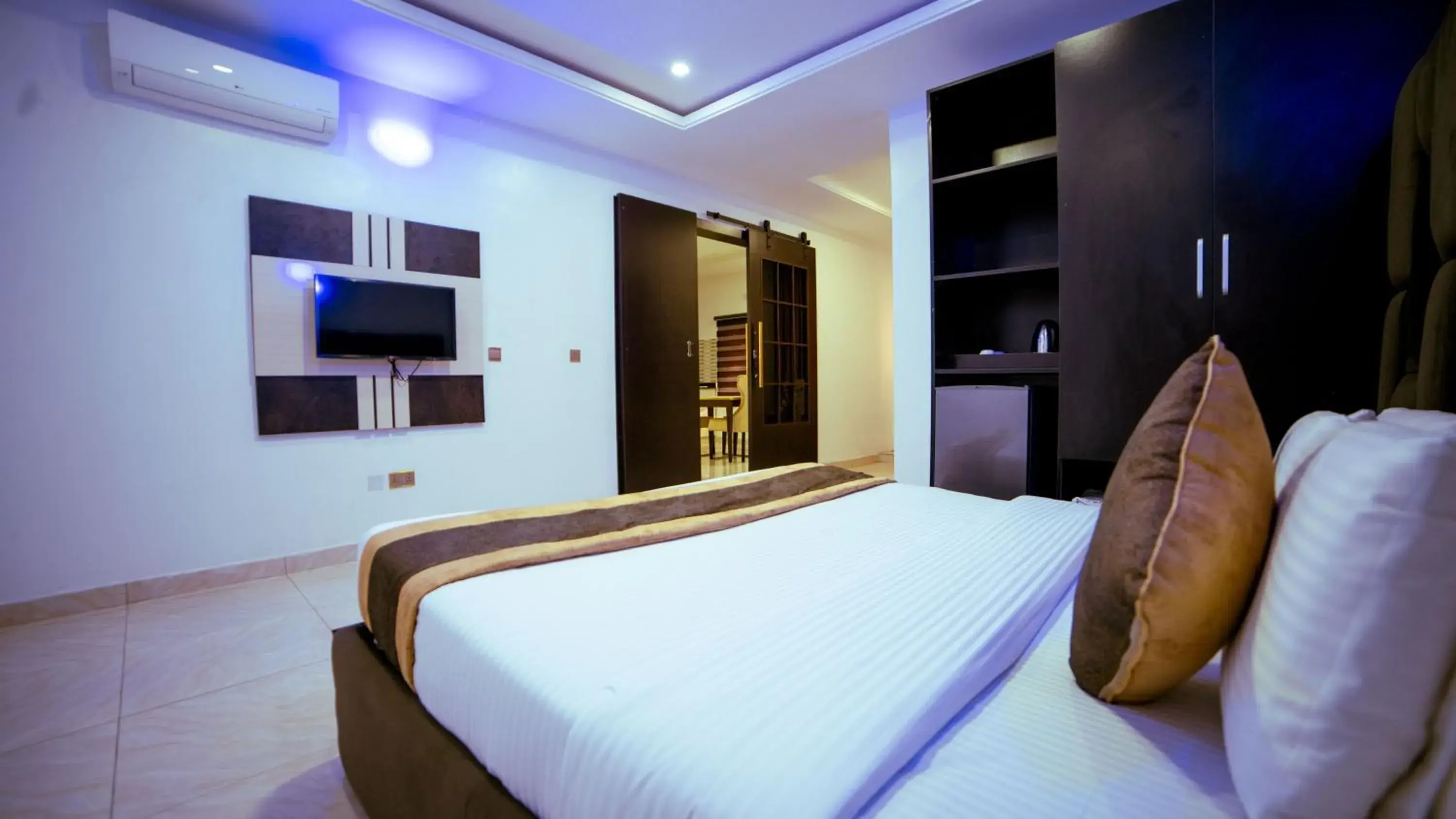 Bedroom, Bed in 247 Luxury Hotel & Apartment Ajah Bedroom, Bed in 247 Luxury Hotel & Apartment Ajah