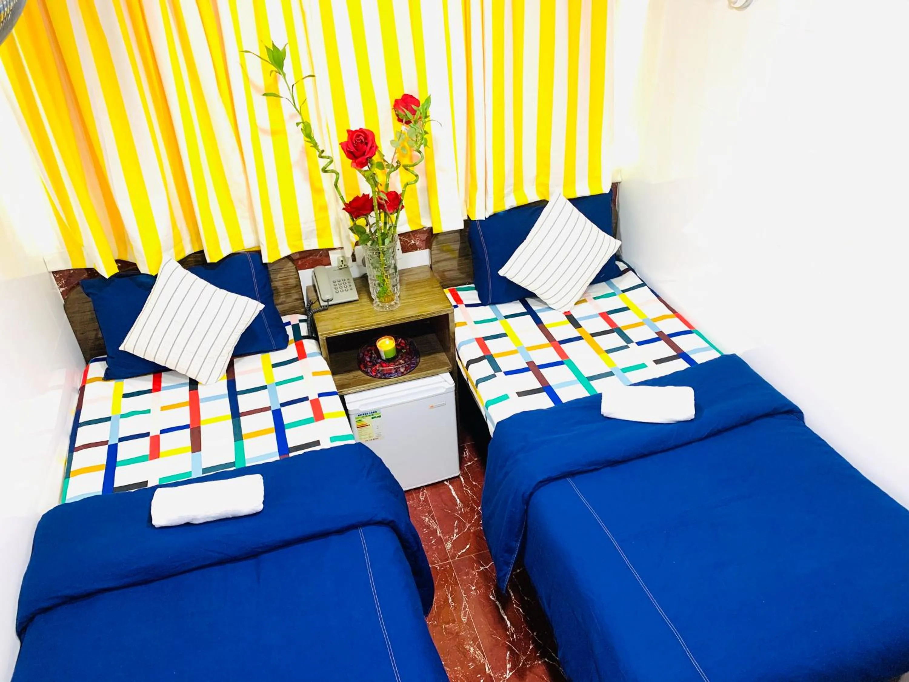 cot, Bed in Australia Lounge