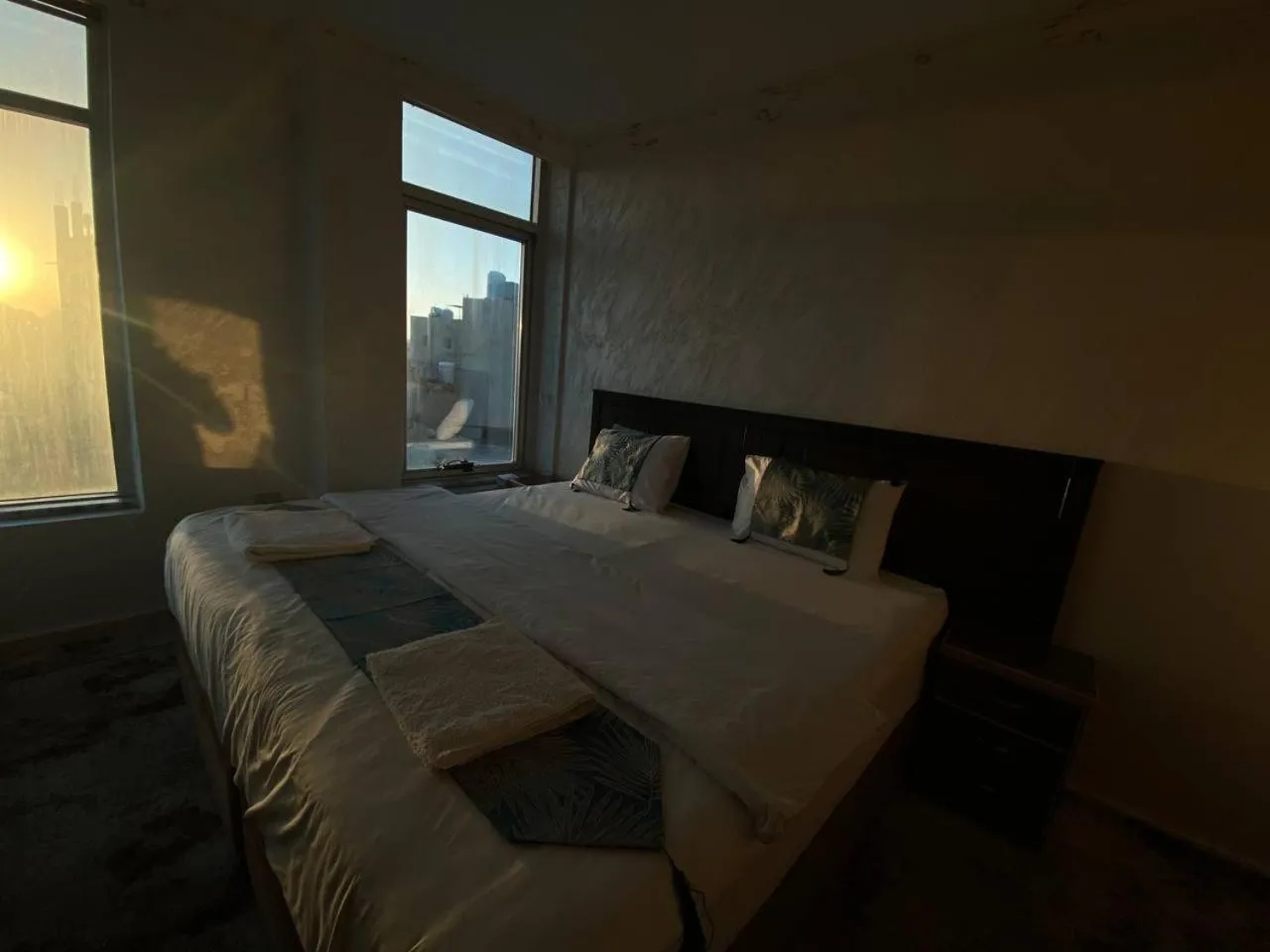 Bed in Raqeem Hotel