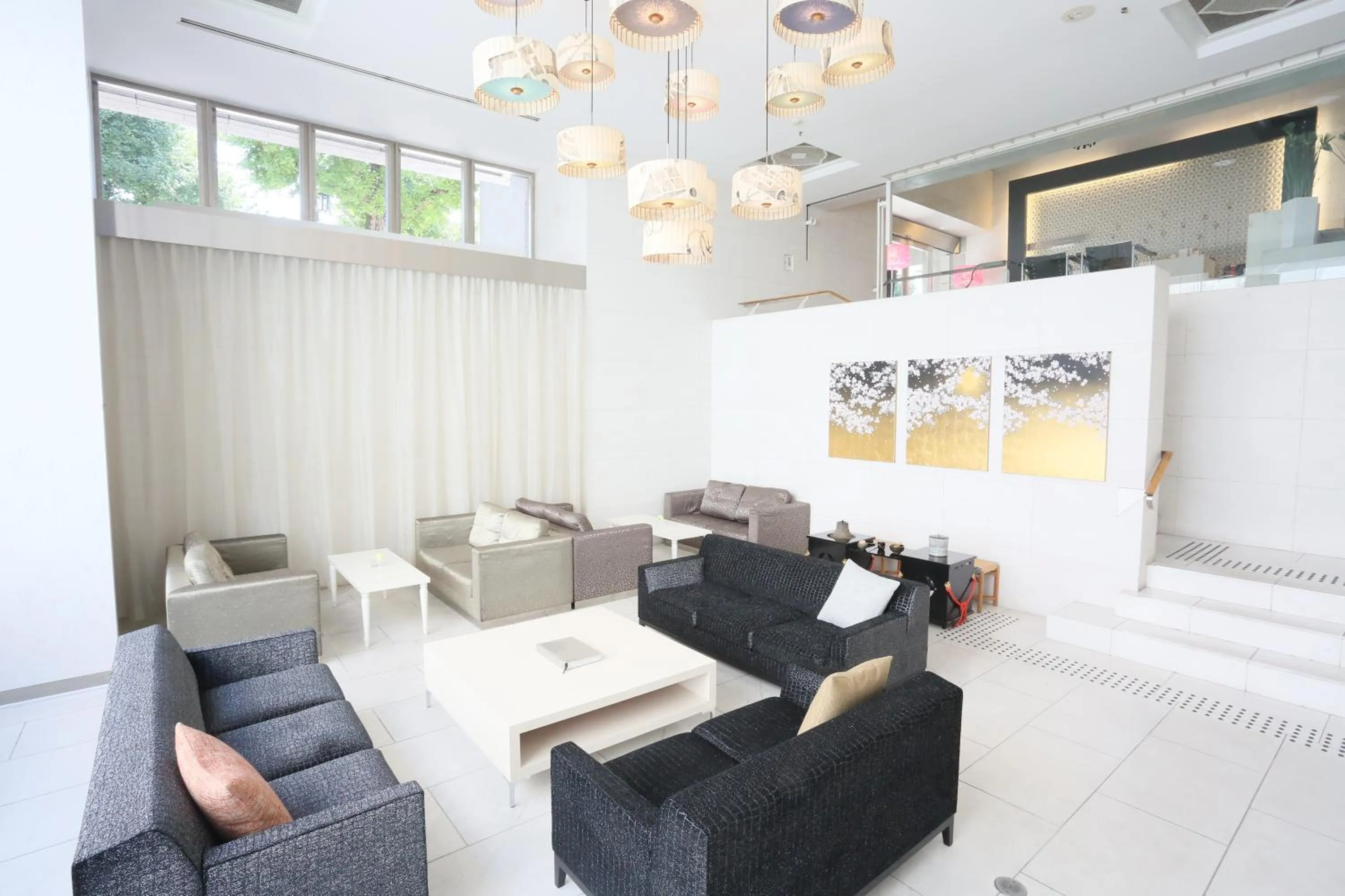 Lobby or reception in The Screen