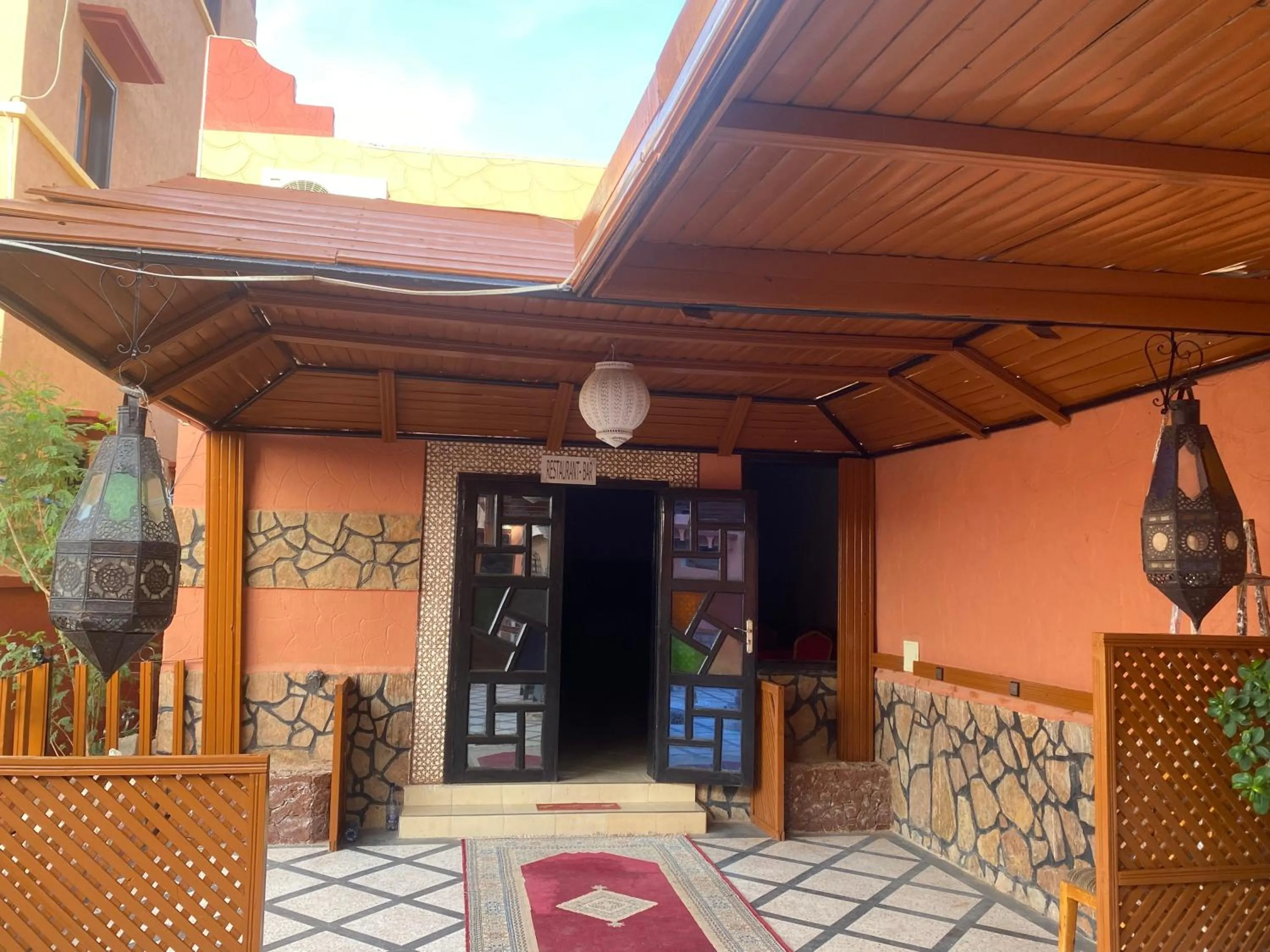 Hotel la renaissance tata