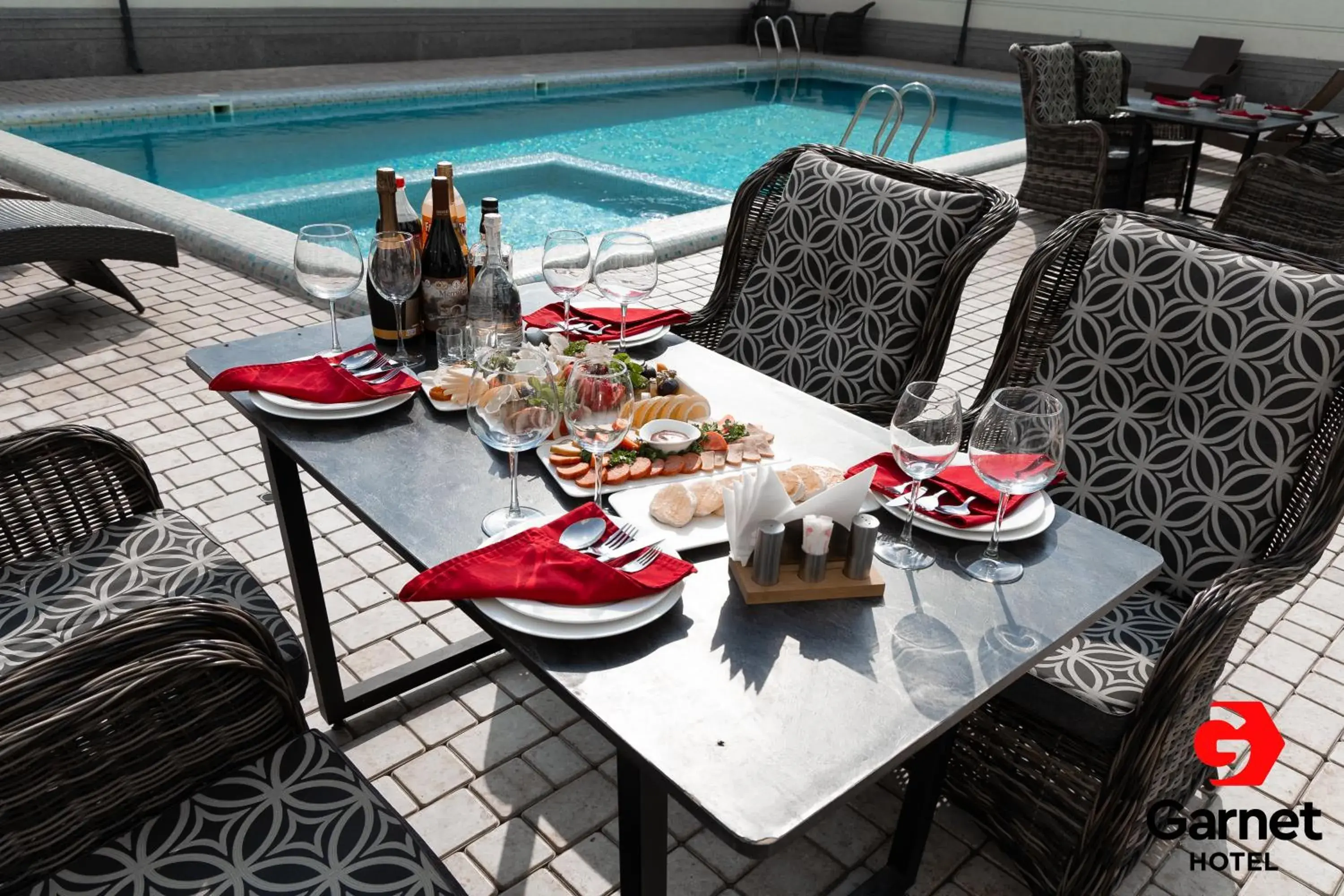 Restaurant/places to eat in Garnet Hotel Tashkent Restaurant/places to eat in Garnet Hotel Tashkent