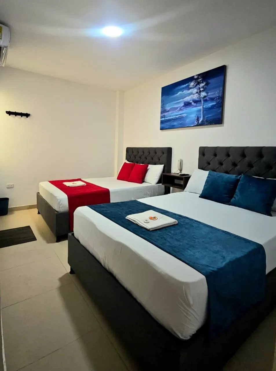 Bed in ANAJIRAWAA HOTEL