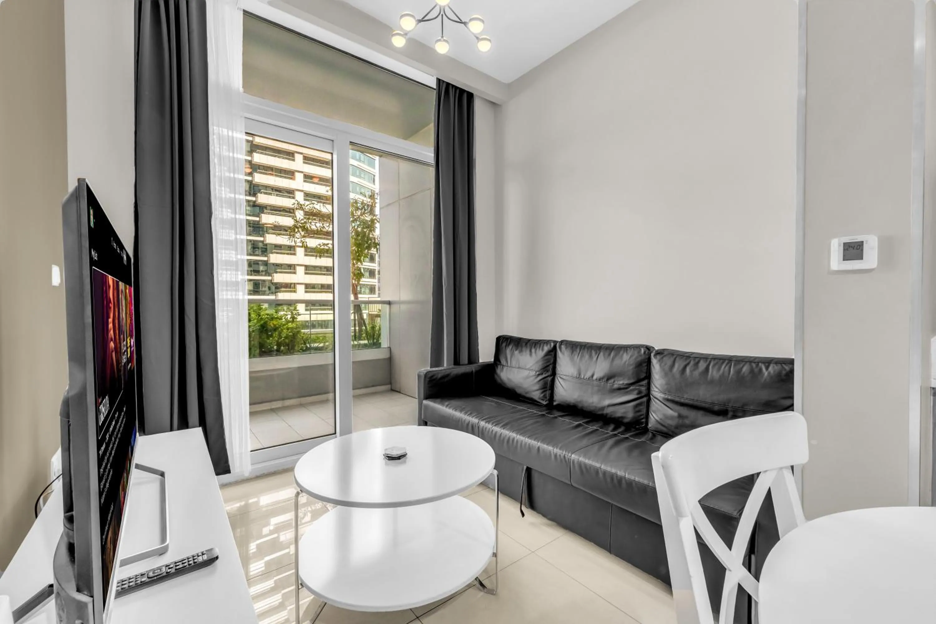 Seating area in Wonderful Reva Aparthotel Downtown