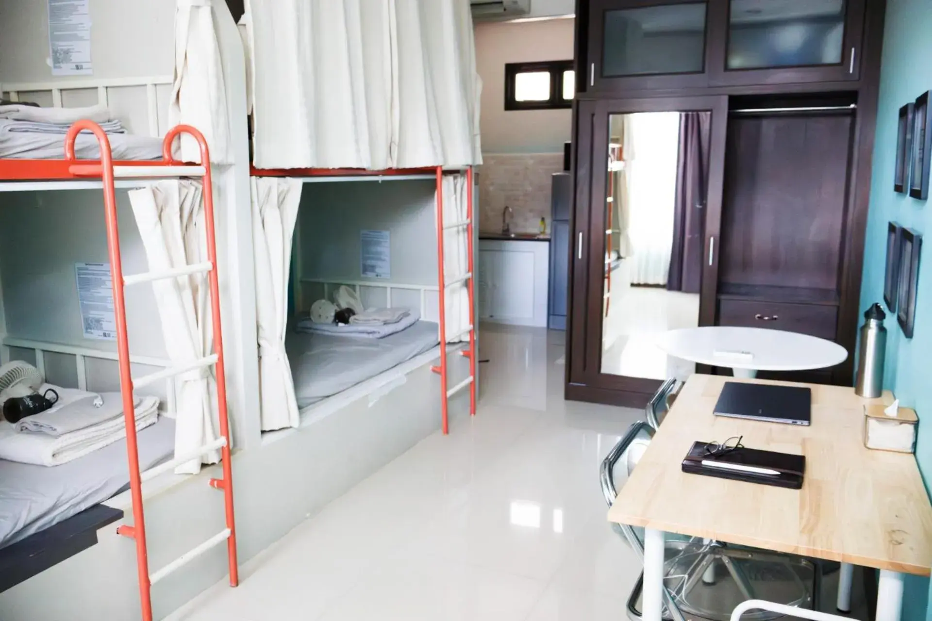 Bed in 4-Bed Female Dormitory Room in October Hostel ChiangMai Bed in 4-Bed Female Dormitory Room in October Hostel ChiangMai