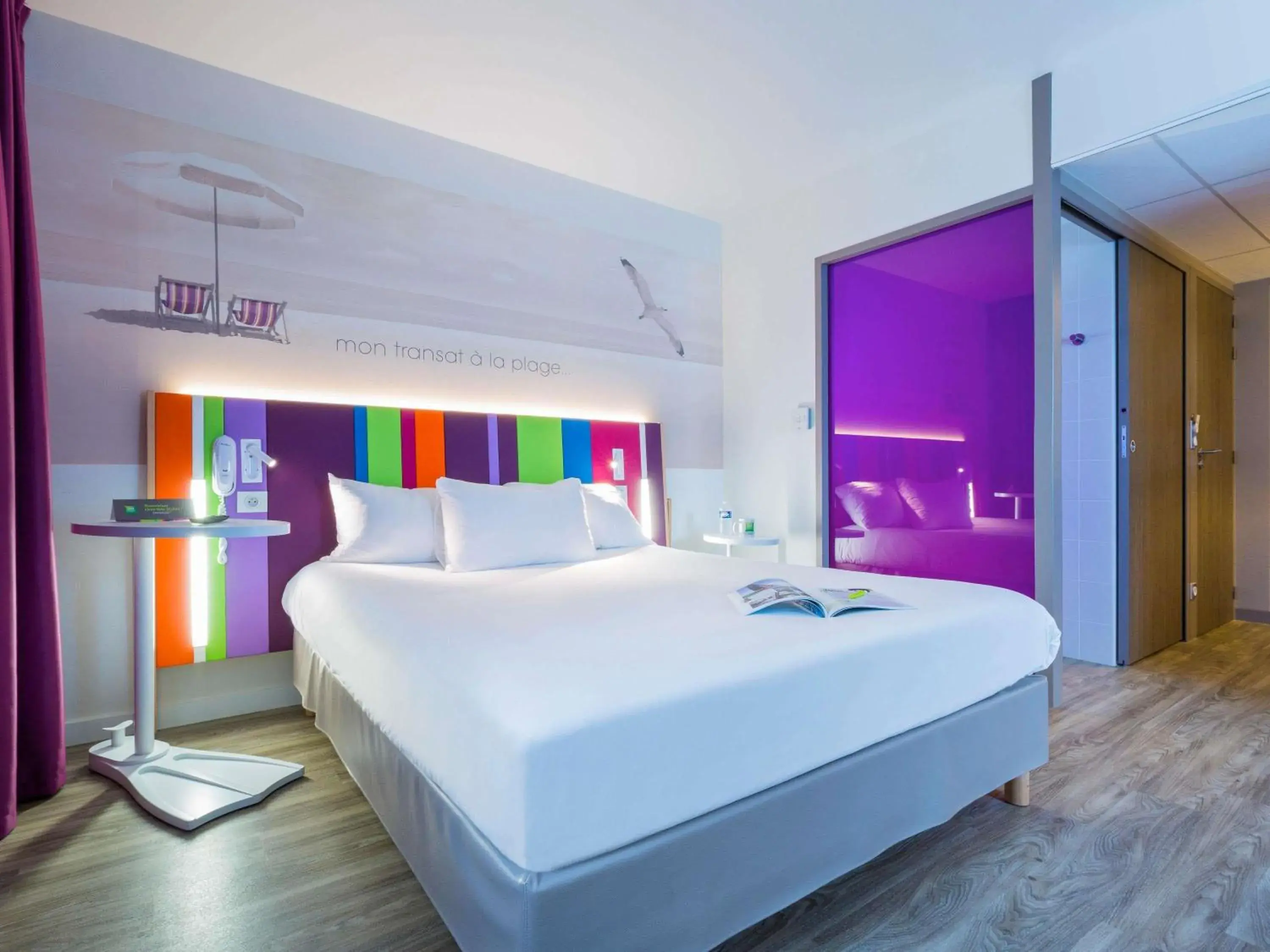 Bedroom, Bed in ibis Styles Les Sables Olonne Bedroom, Bed in ibis Styles Les Sables Olonne