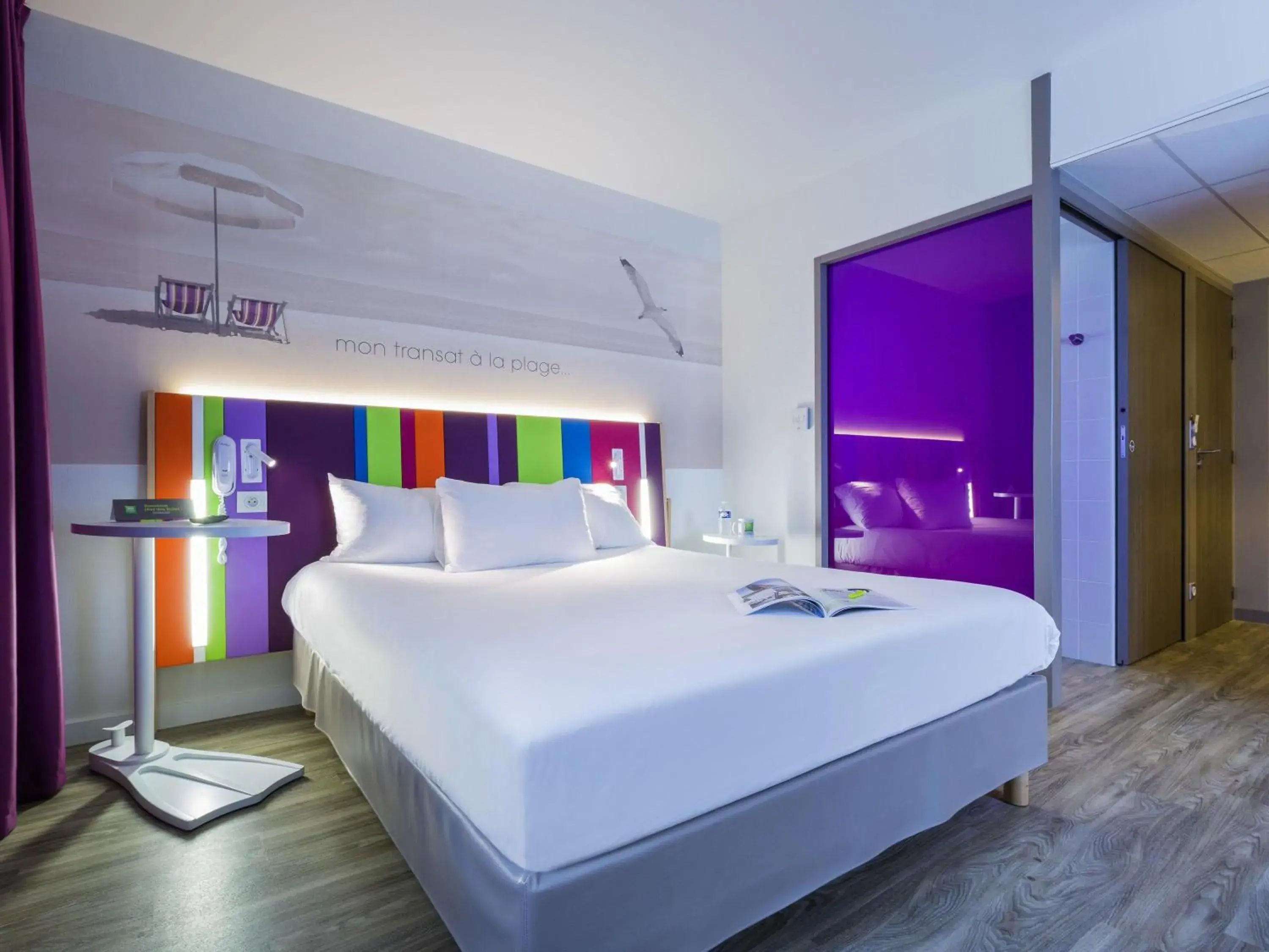 Bedroom, Bed in ibis Styles Les Sables Olonne Bedroom, Bed in ibis Styles Les Sables Olonne