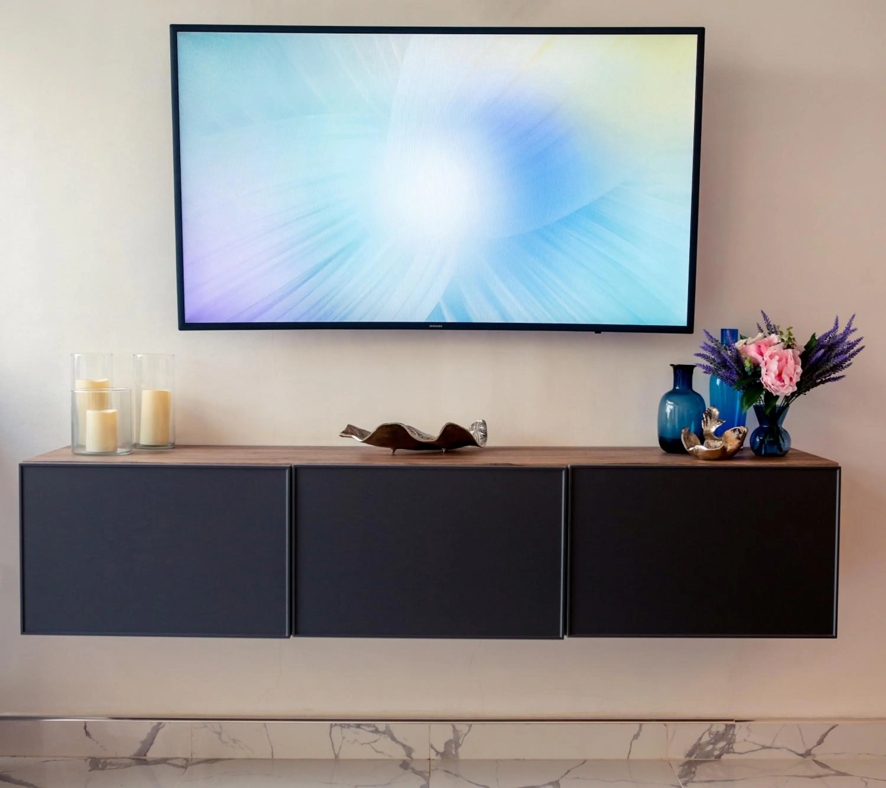 TV and multimedia in The Dream Beach Resort