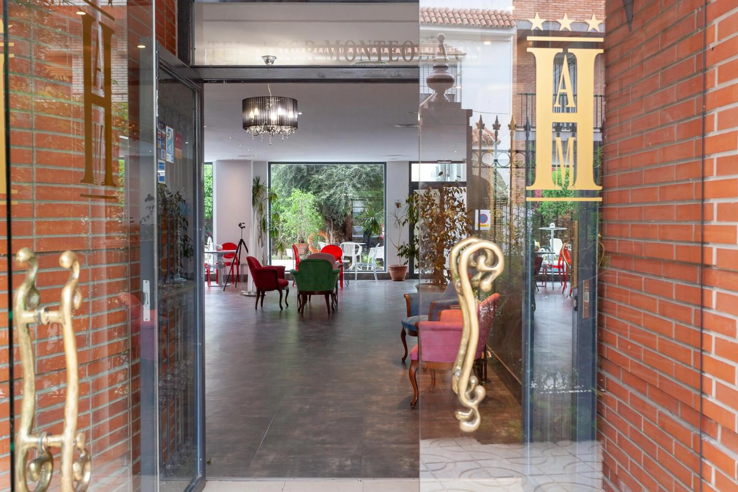 Lobby or reception in AACR Hotel Monteolivos