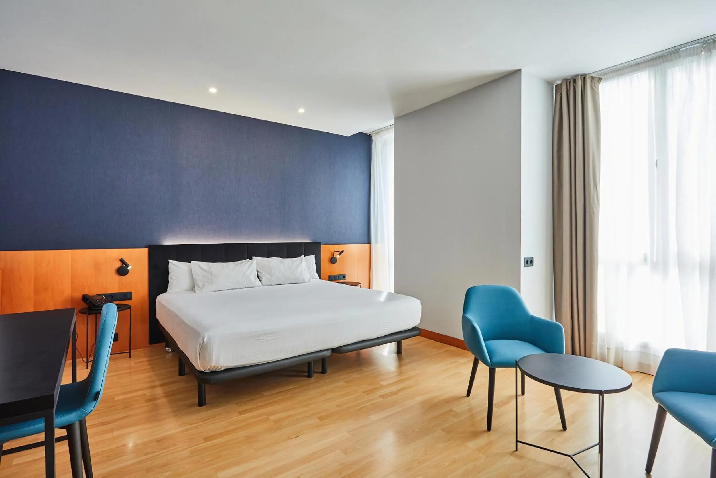 Bedroom, Bed in Silken Sant Gervasi